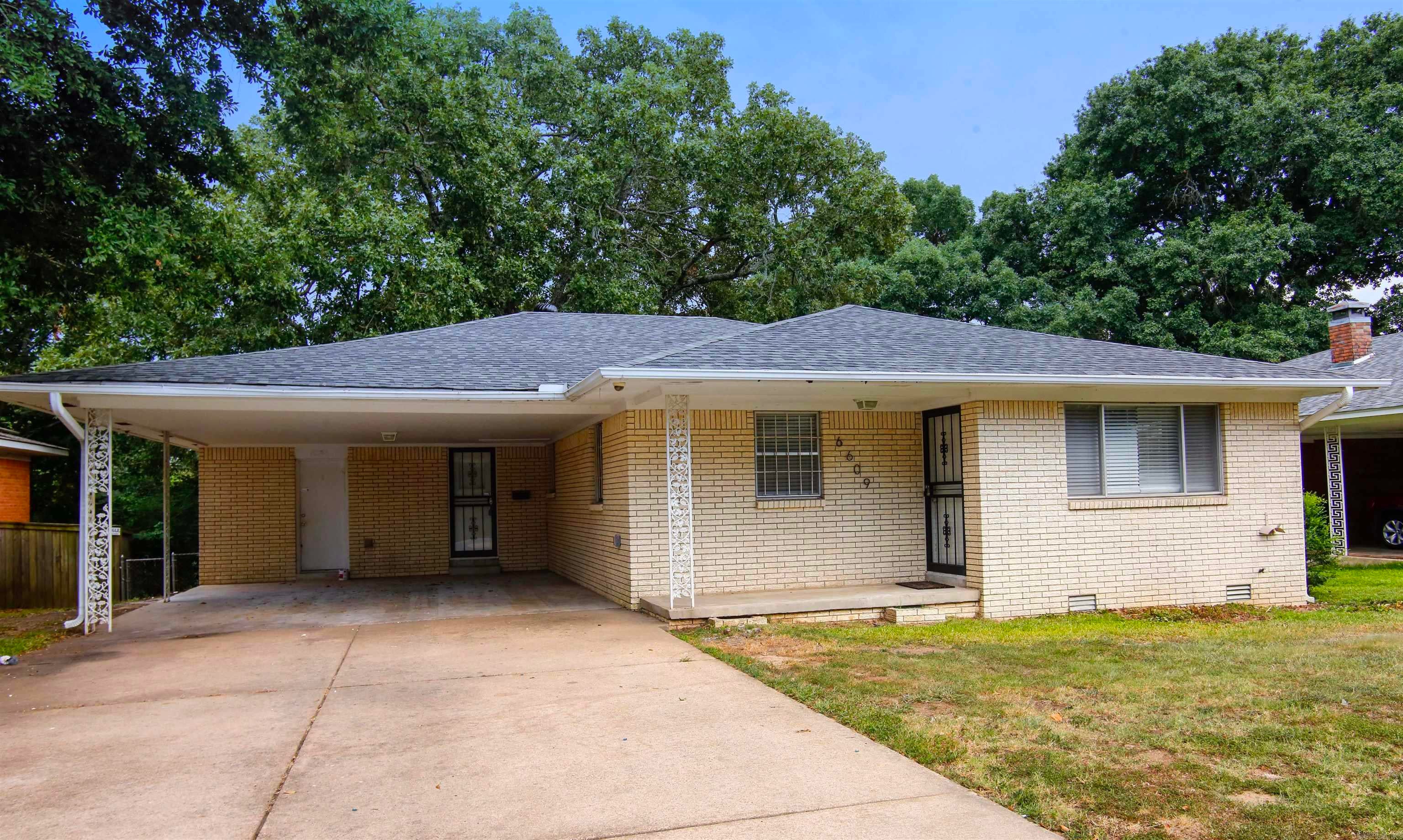 6609 Sandpiper Drive — photo