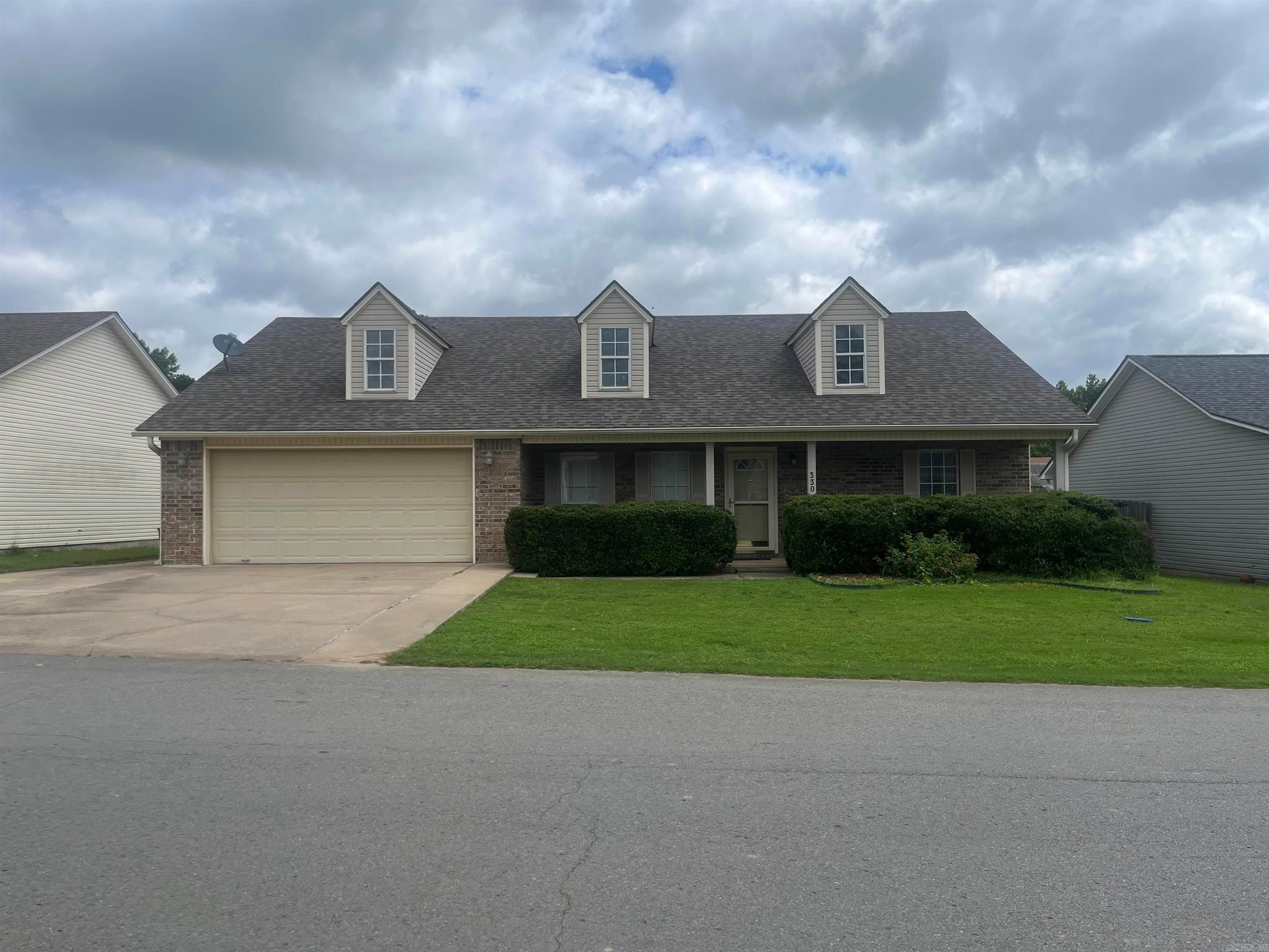 330 Gathering House Drive — photo