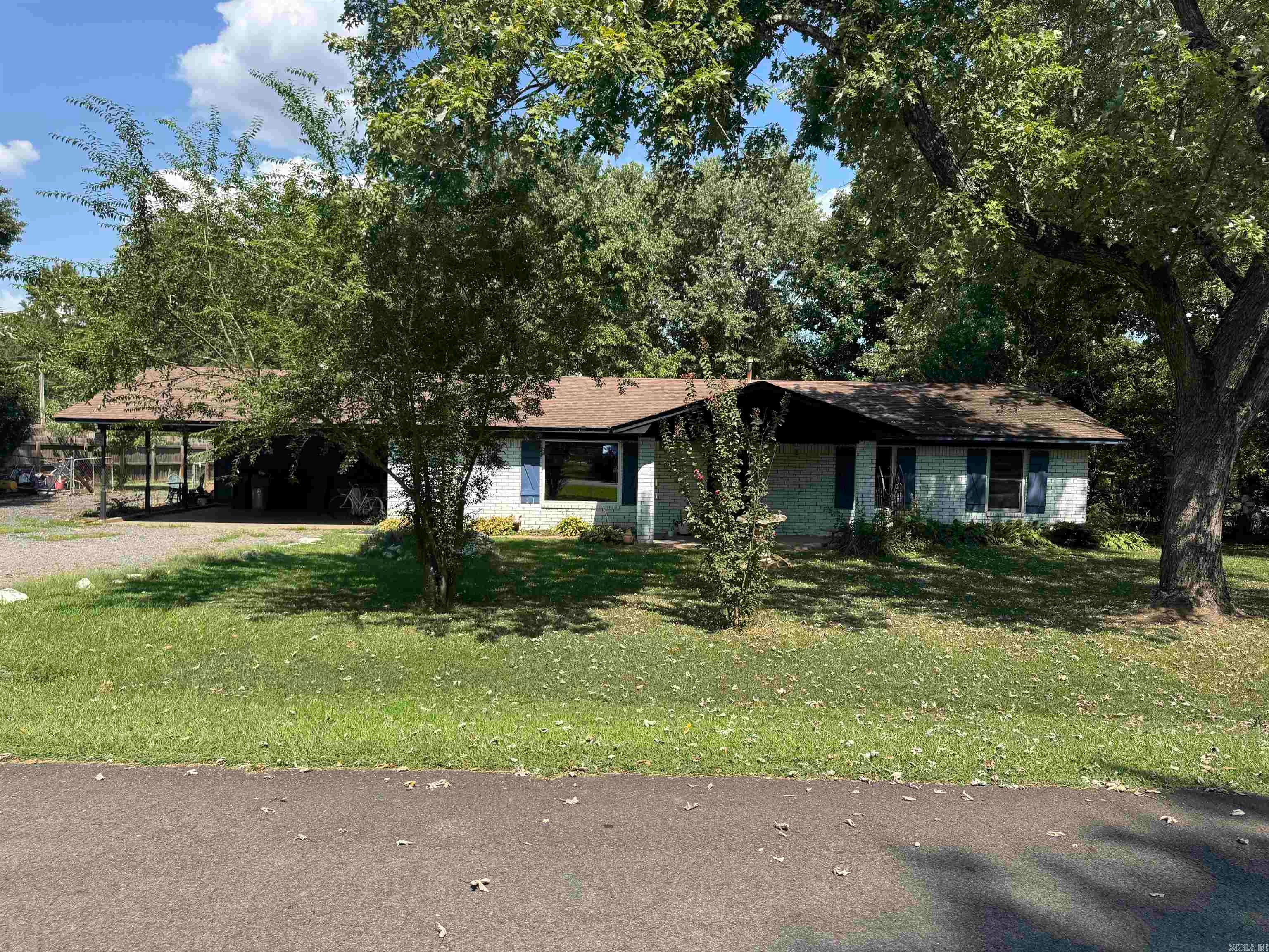 5 Ruth Drive — photo