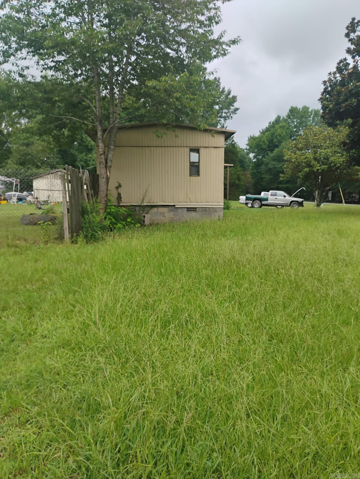 251 Trailwood Drive — photo