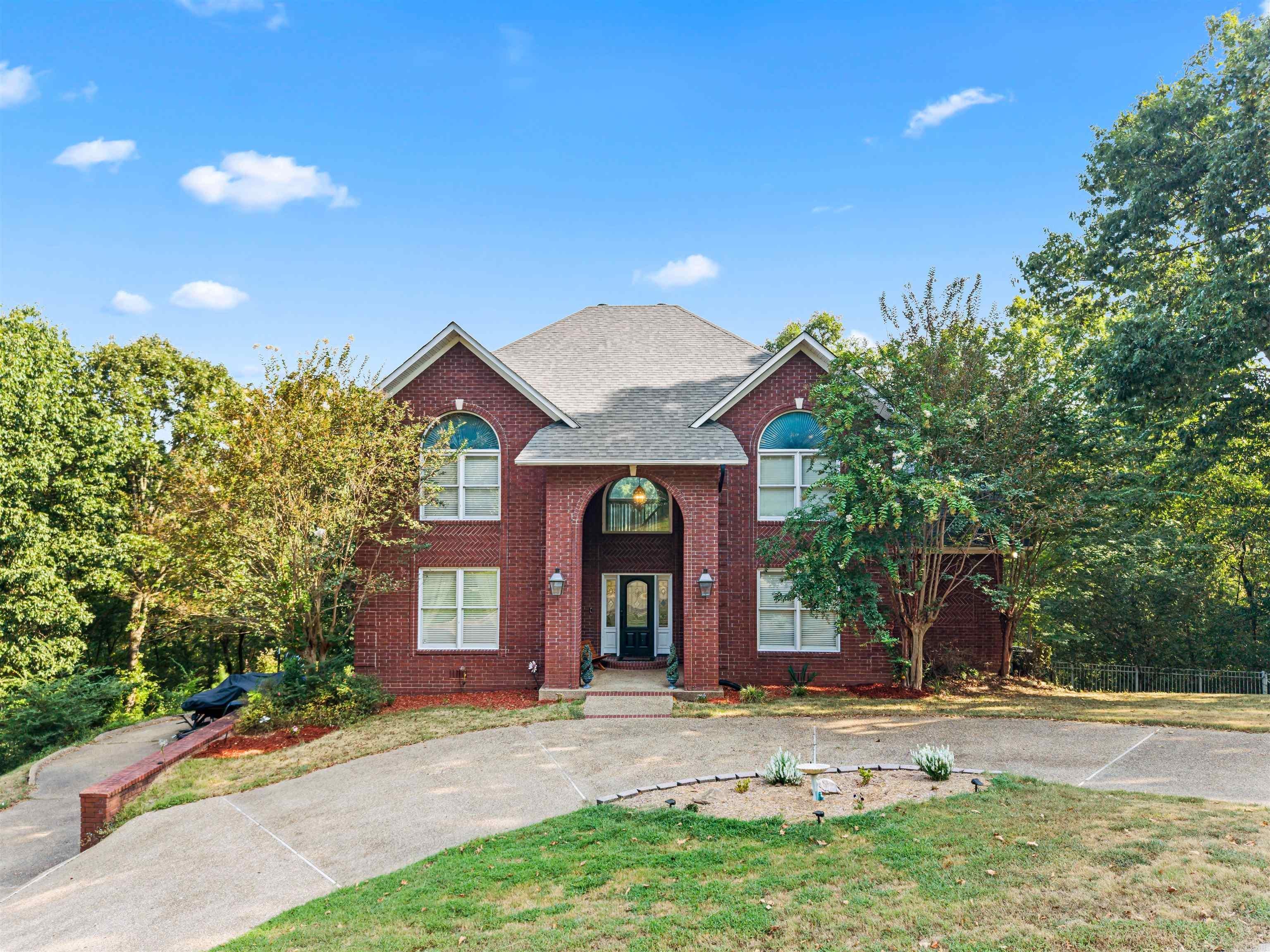 109 Ravenwood Place — photo