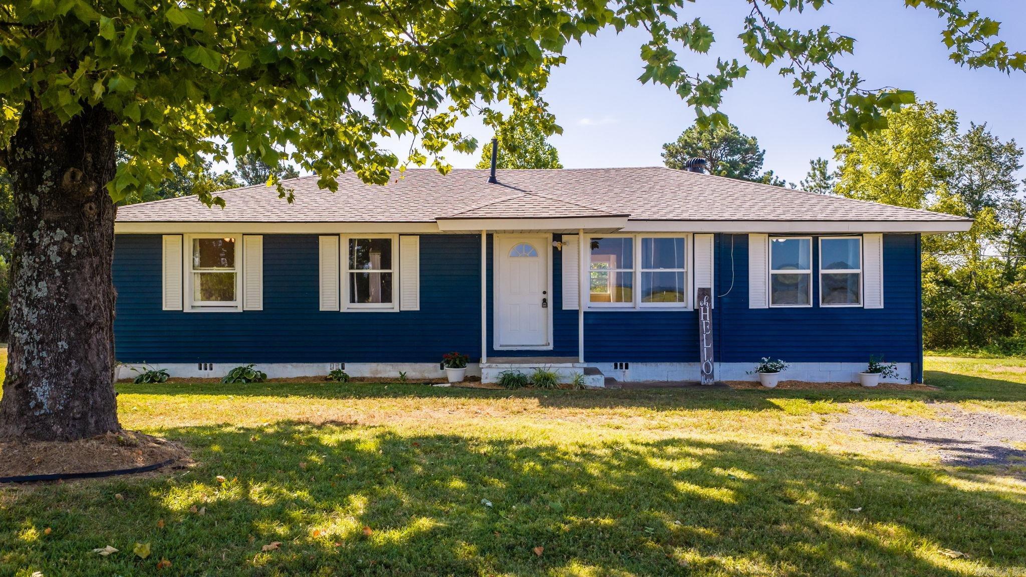 111 Highway 124 W — photo
