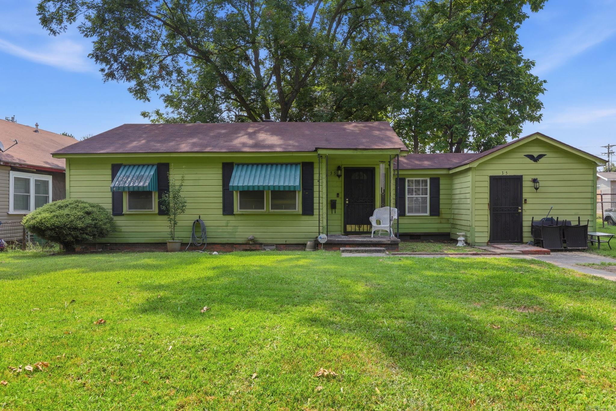 35 Neal Place — photo