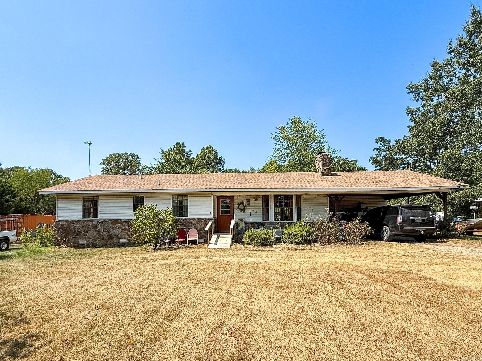 7430 Highway 367 — photo