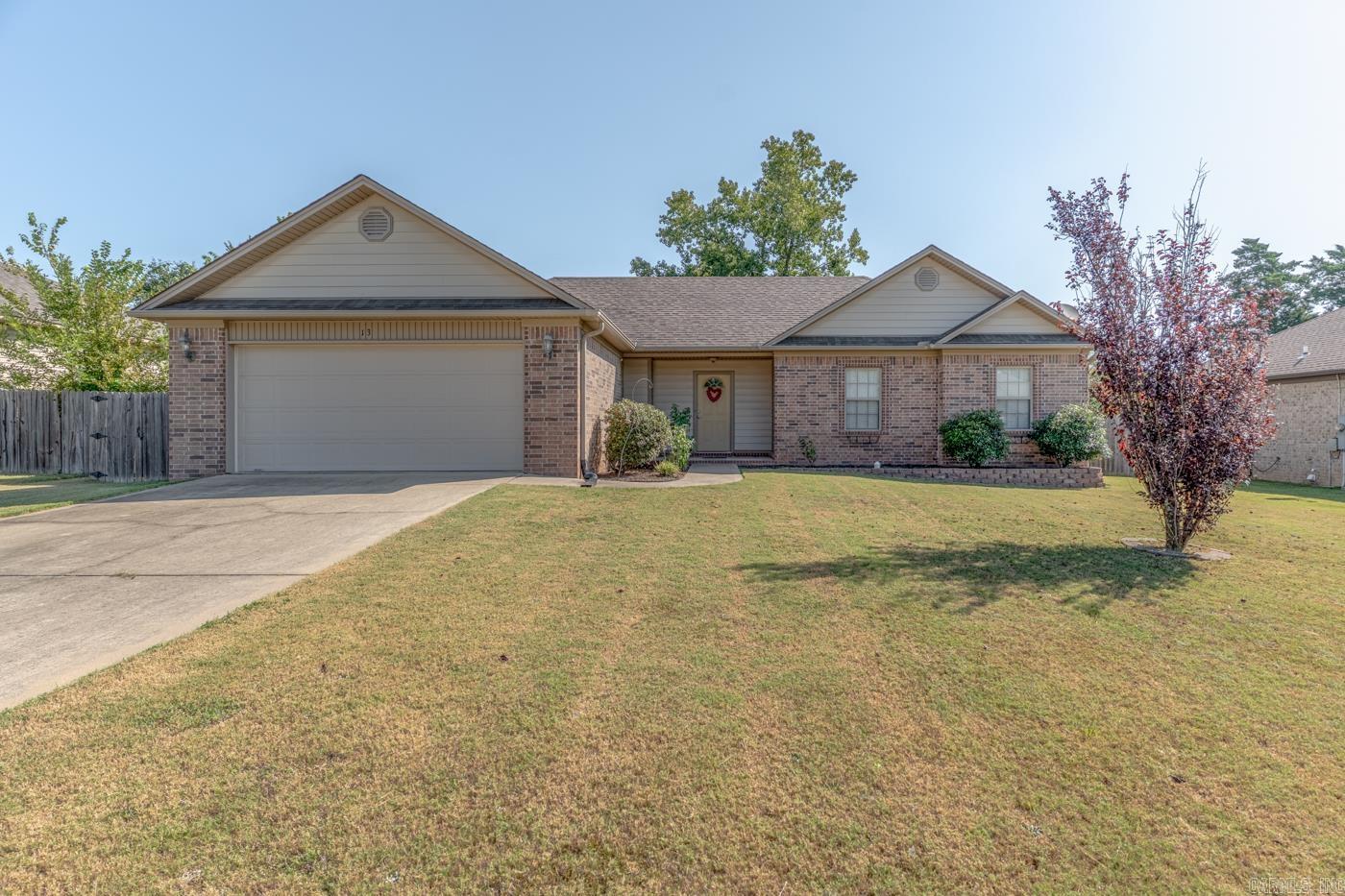 13 Trinity Drive — photo