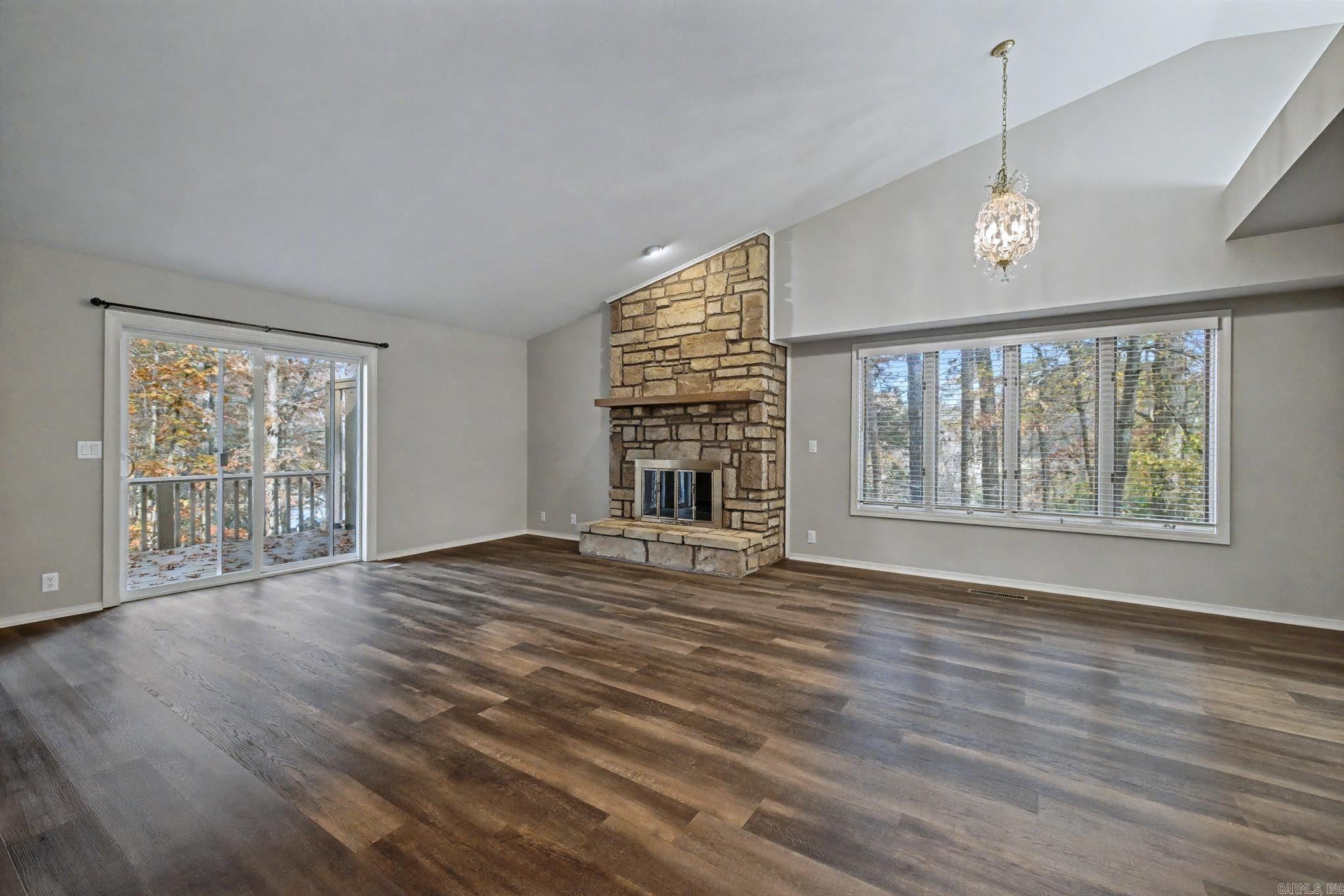 11 Emanuel Lane — photo