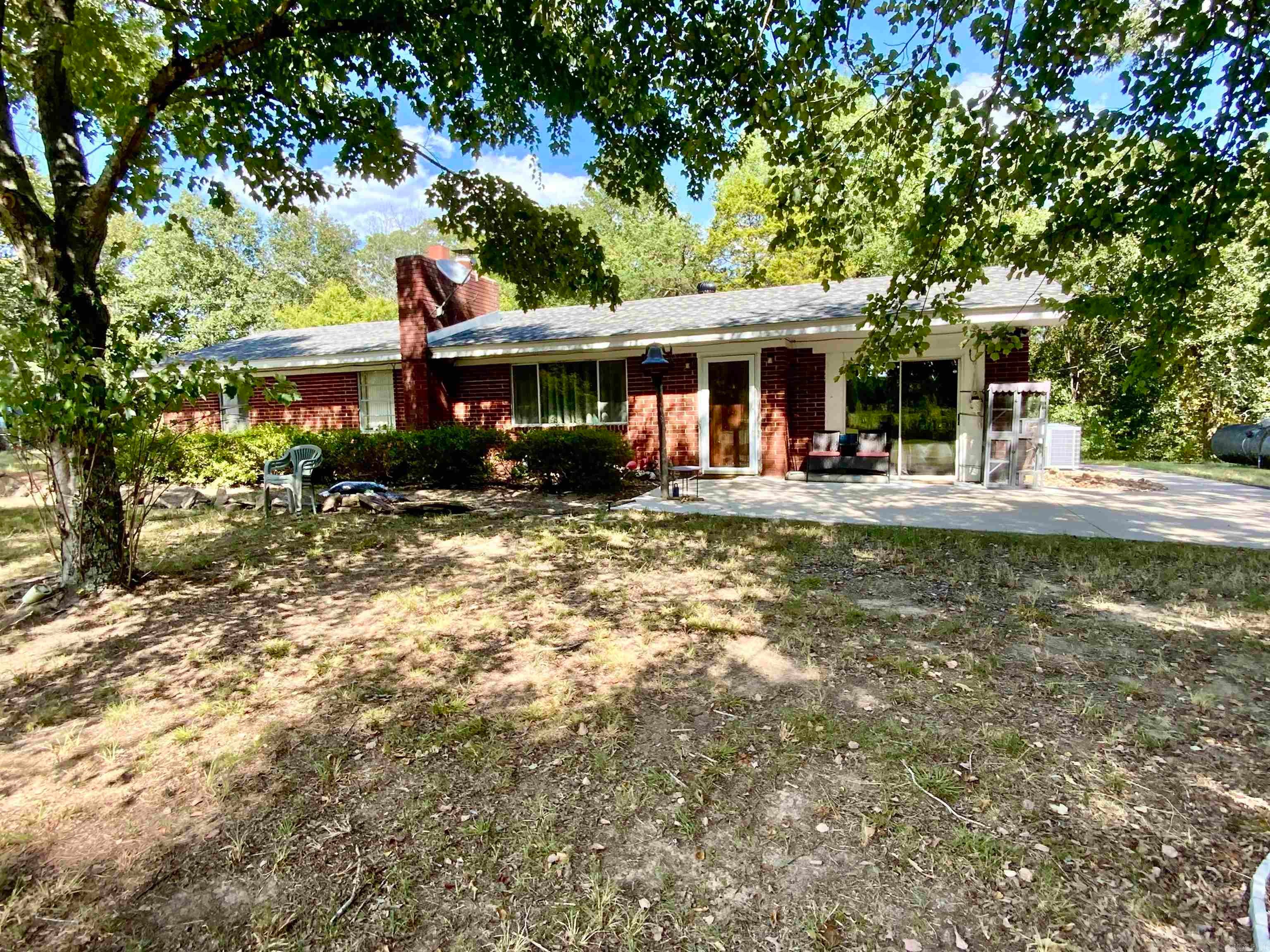 615 Burnett Road — photo