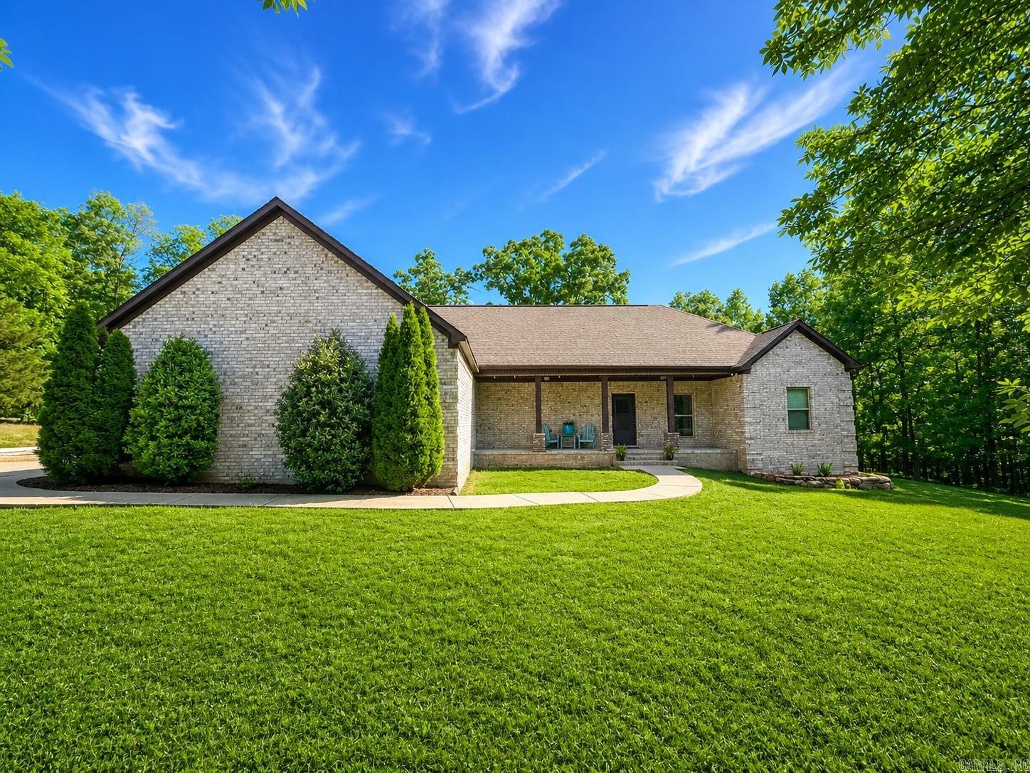 137 Mill Creek Drive — photo