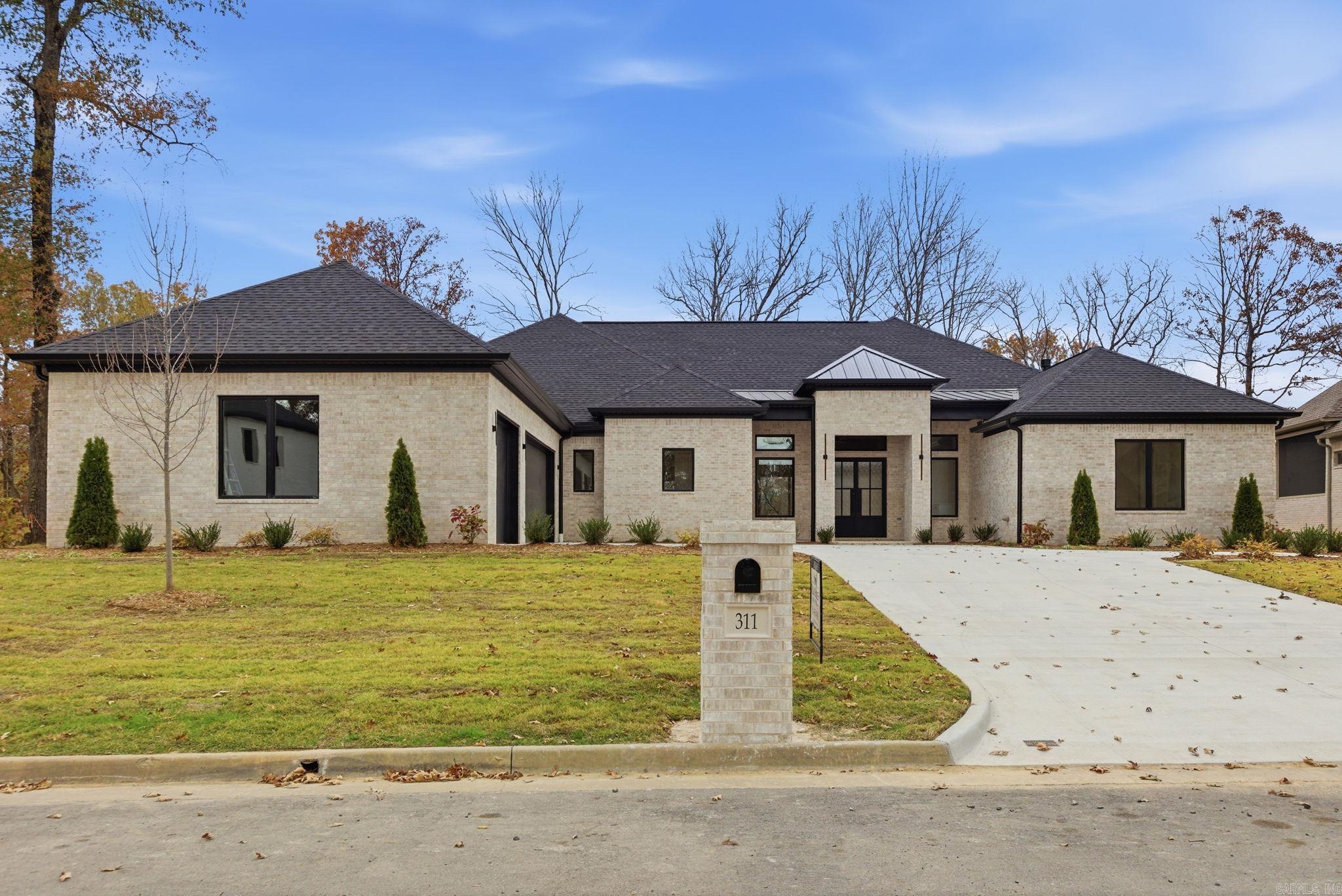 311 Devoe Bend Drive — photo