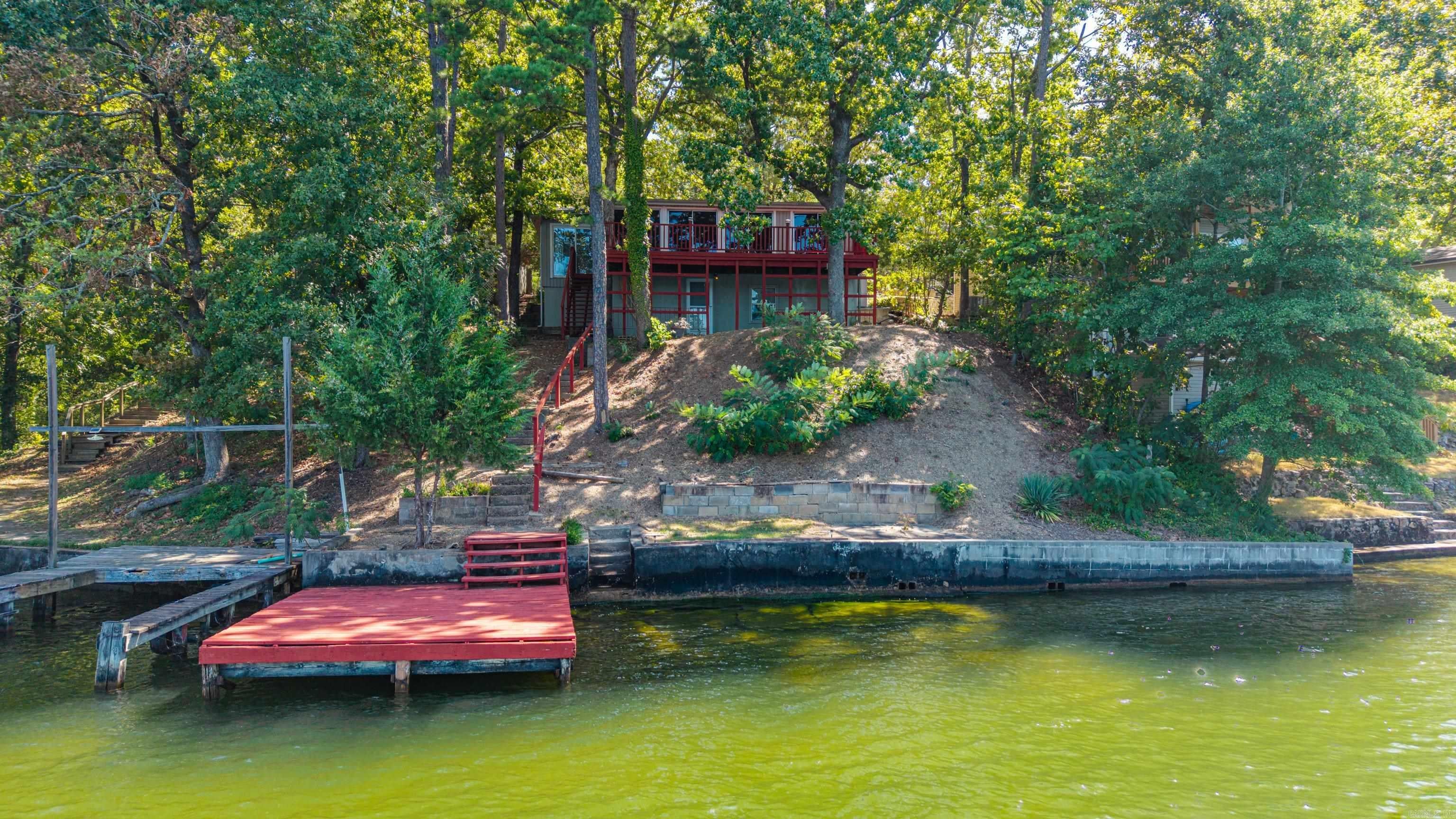 1747 Thornton Ferry Road — photo