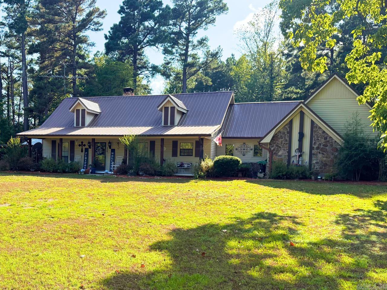 226 Ouachita 124 — photo