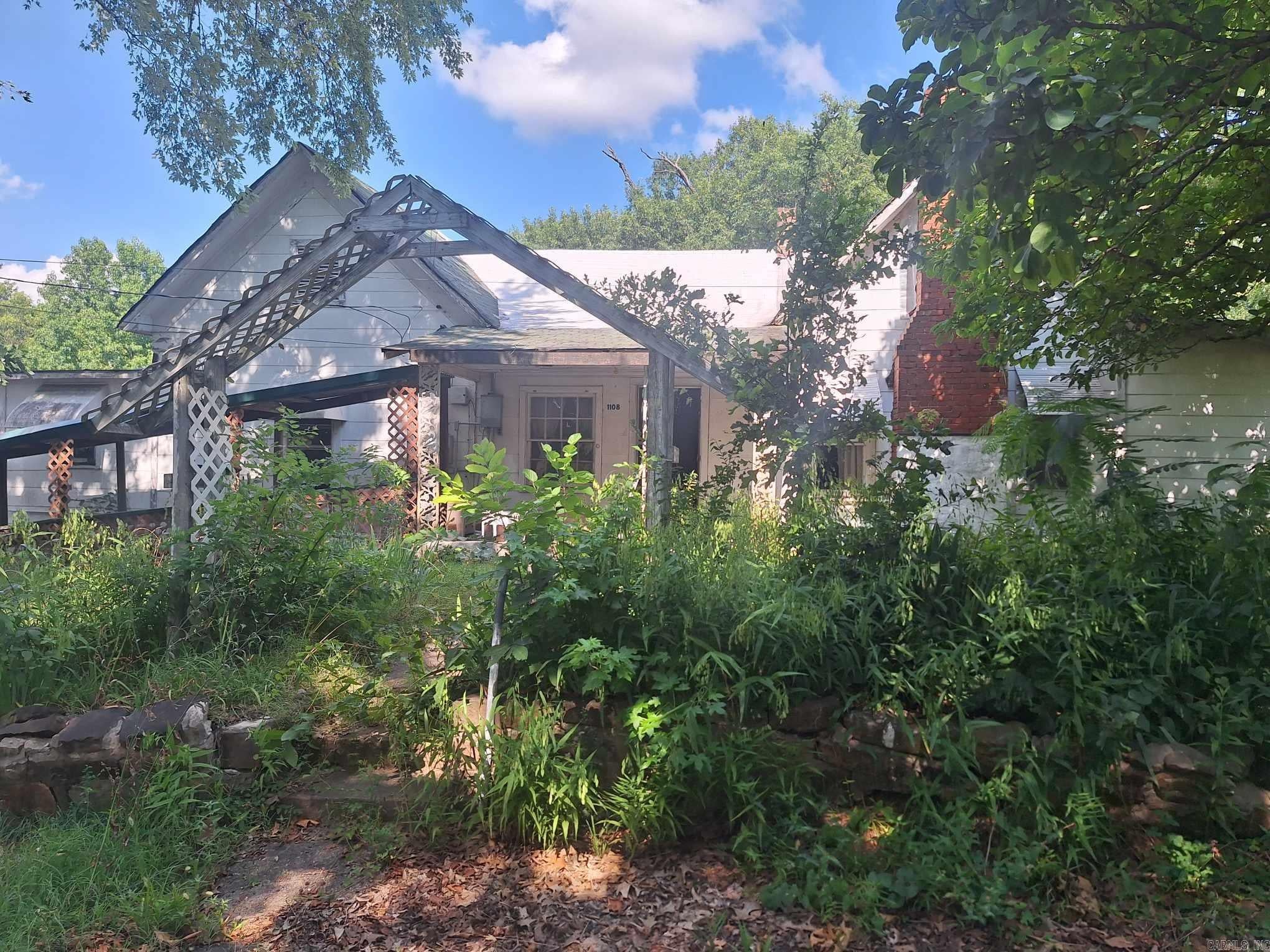 1108 Tyler St. — photo