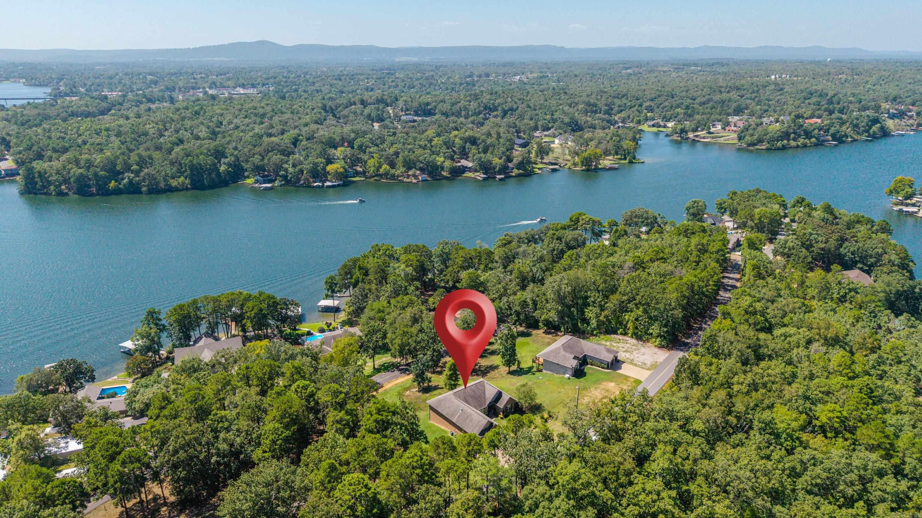Home in Hot Springs, AR 71913 — photo 2