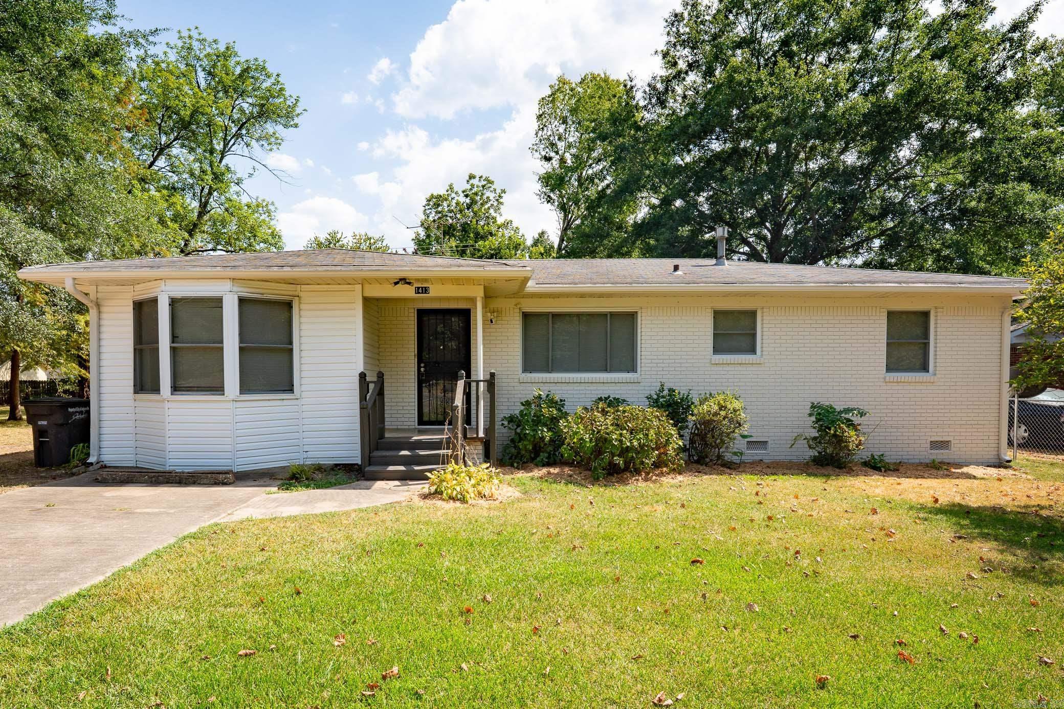 1413 Graham Rd — photo