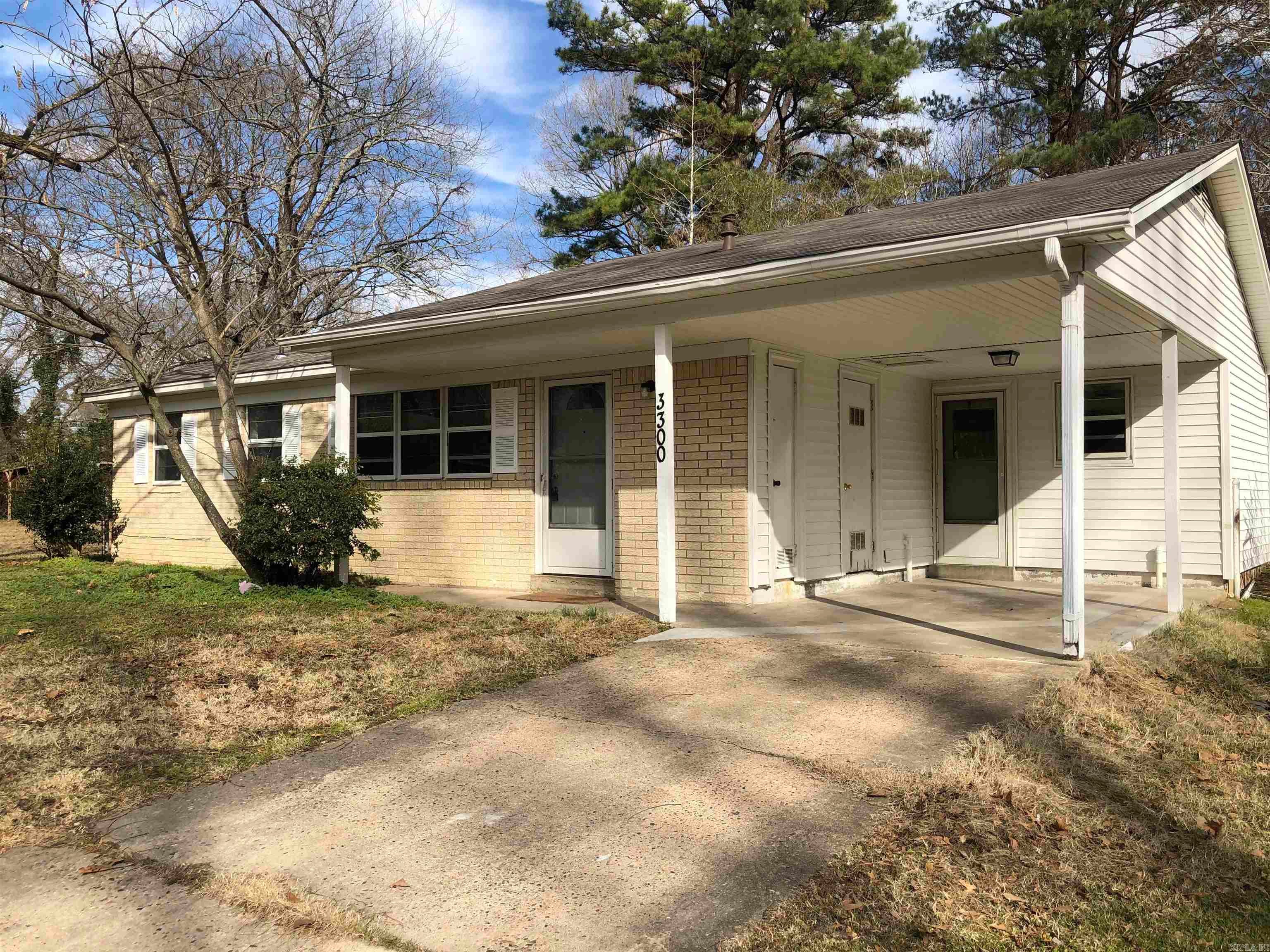 3300 Green Drive — photo
