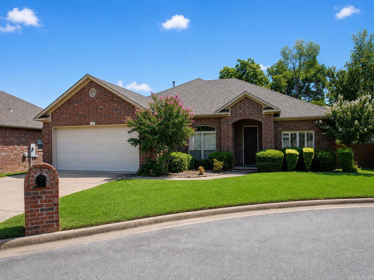 19 Stonecreek Court — photo