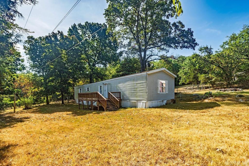 219 Arrowhead Lane — photo