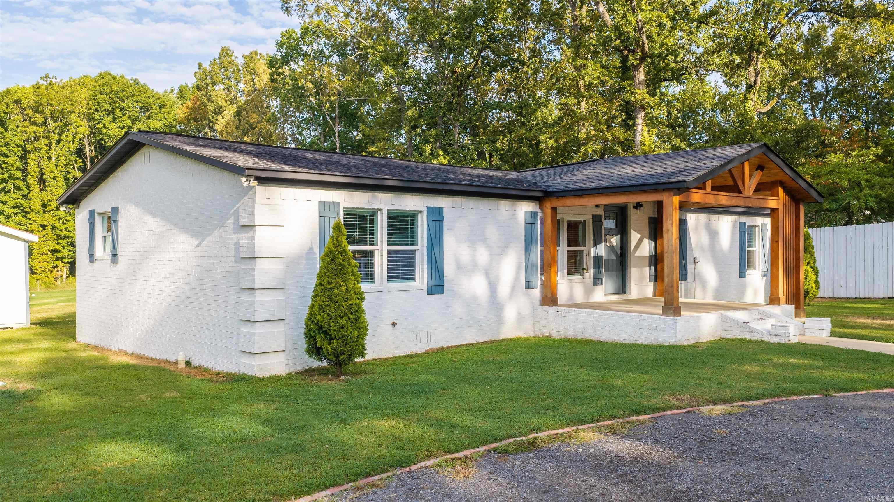 37 Serendipity Dr — photo