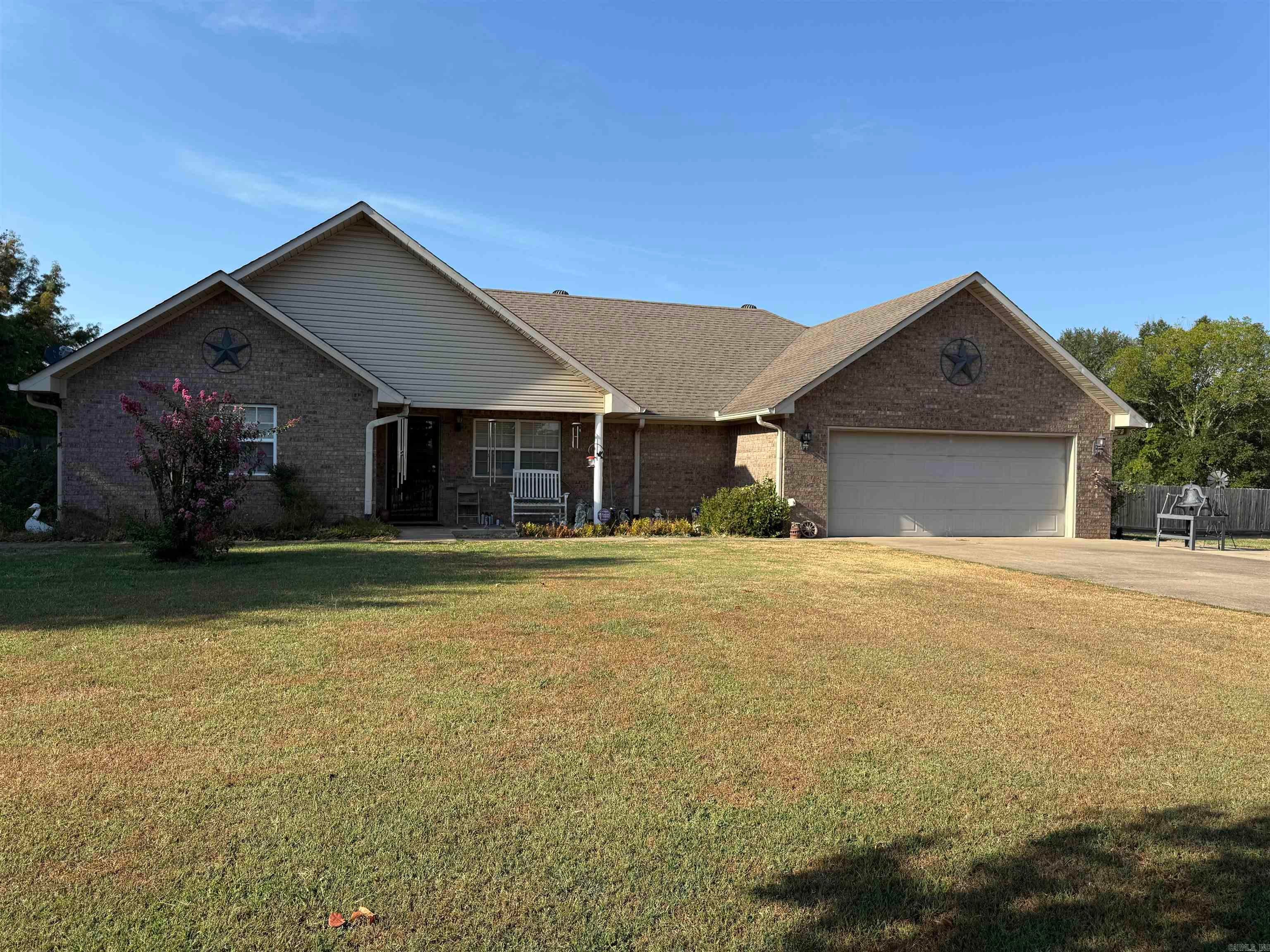 37 Indian Meadows Drive — photo
