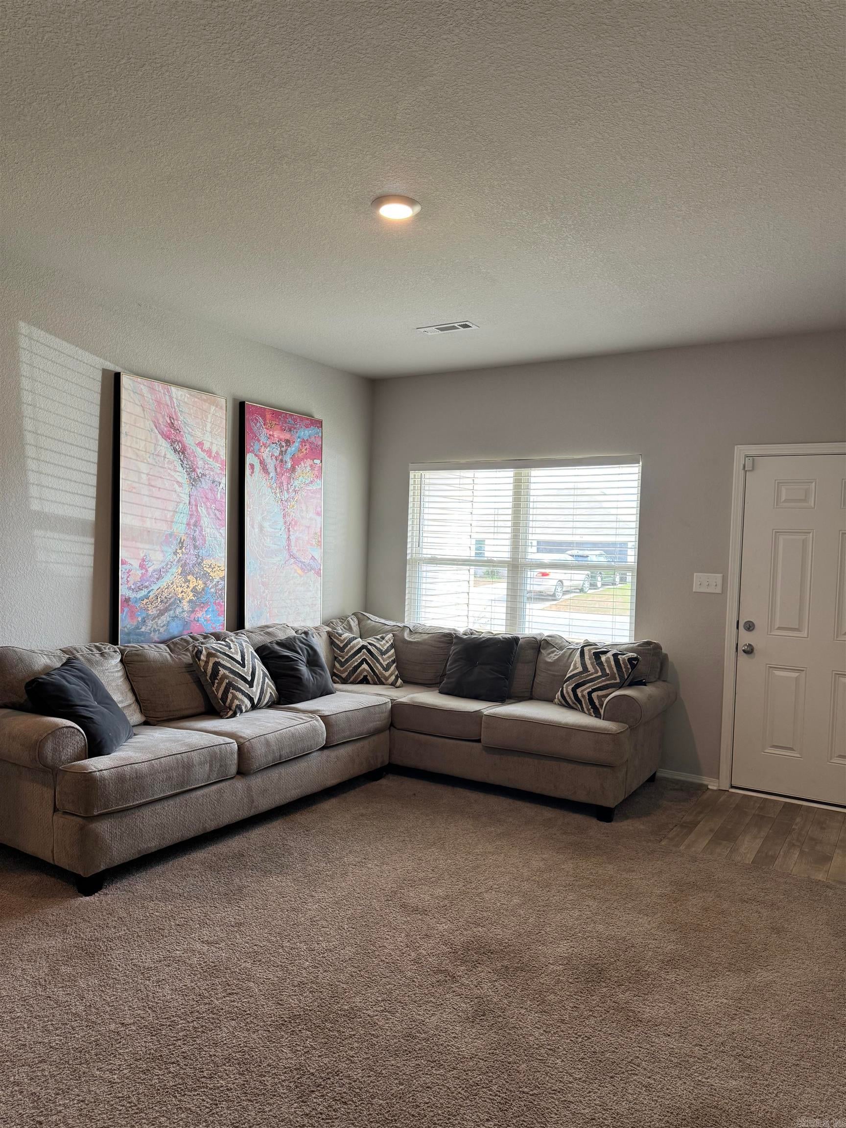 Home in Conway, AR 72032 — photo 3