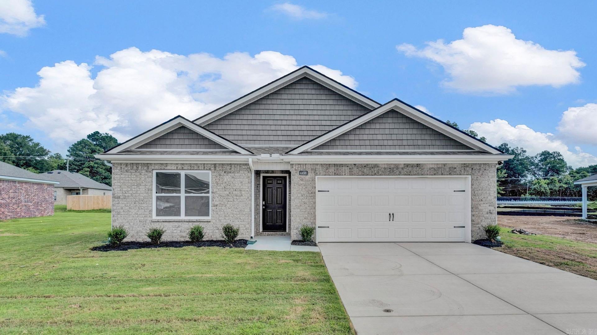 3511 Sweet Gum Street — photo