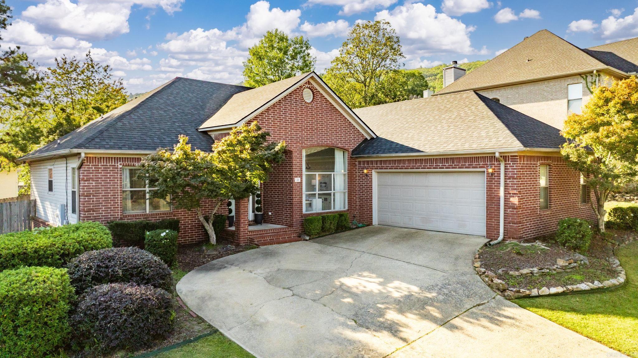 21 Duquesne Drive — photo