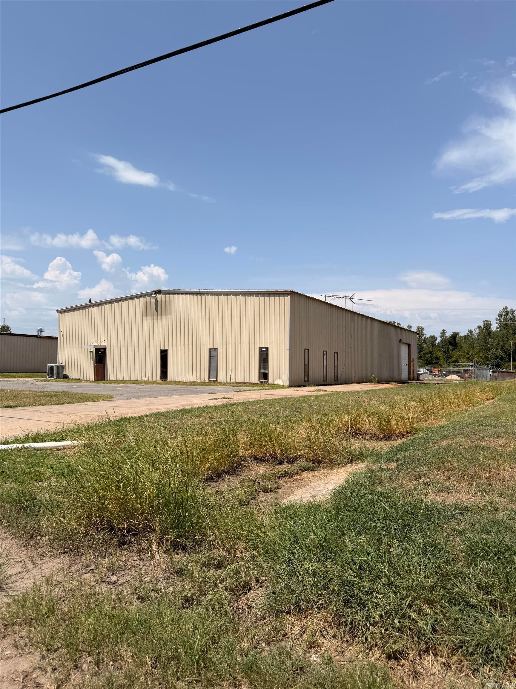 5 Portea Dr — photo