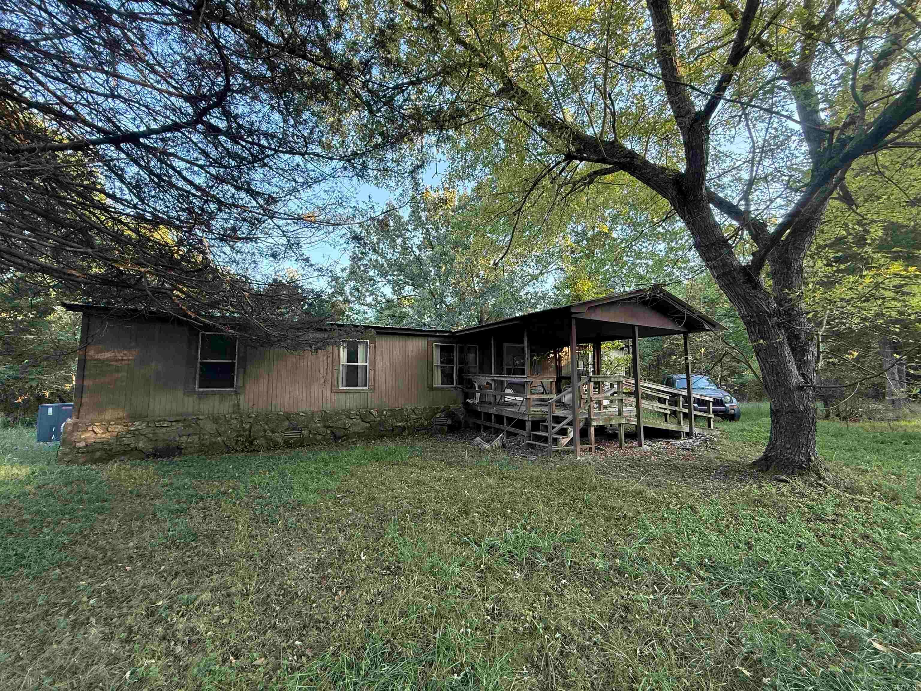 425 Meade Lane — photo