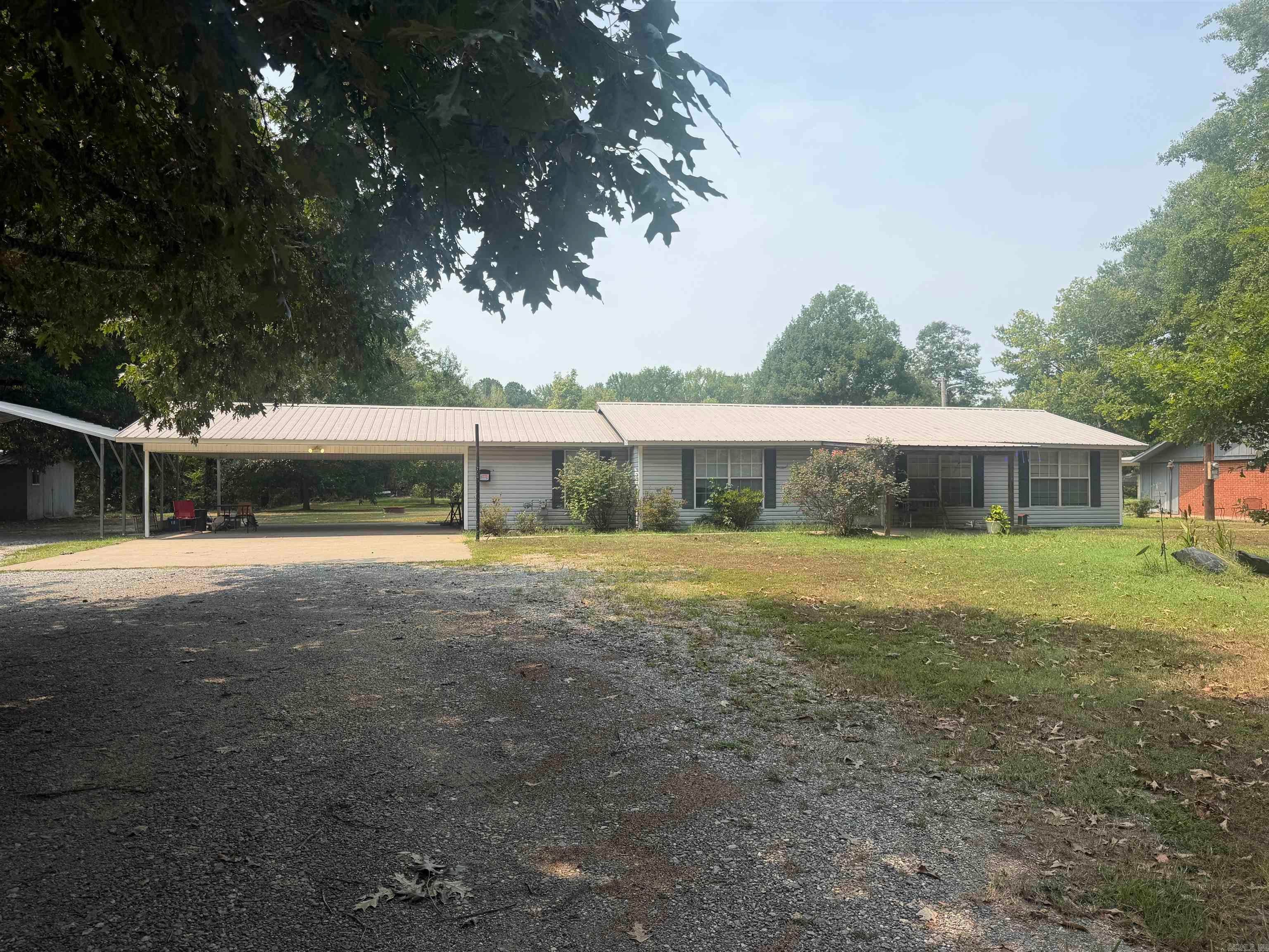2604 Oakwood Cove — photo