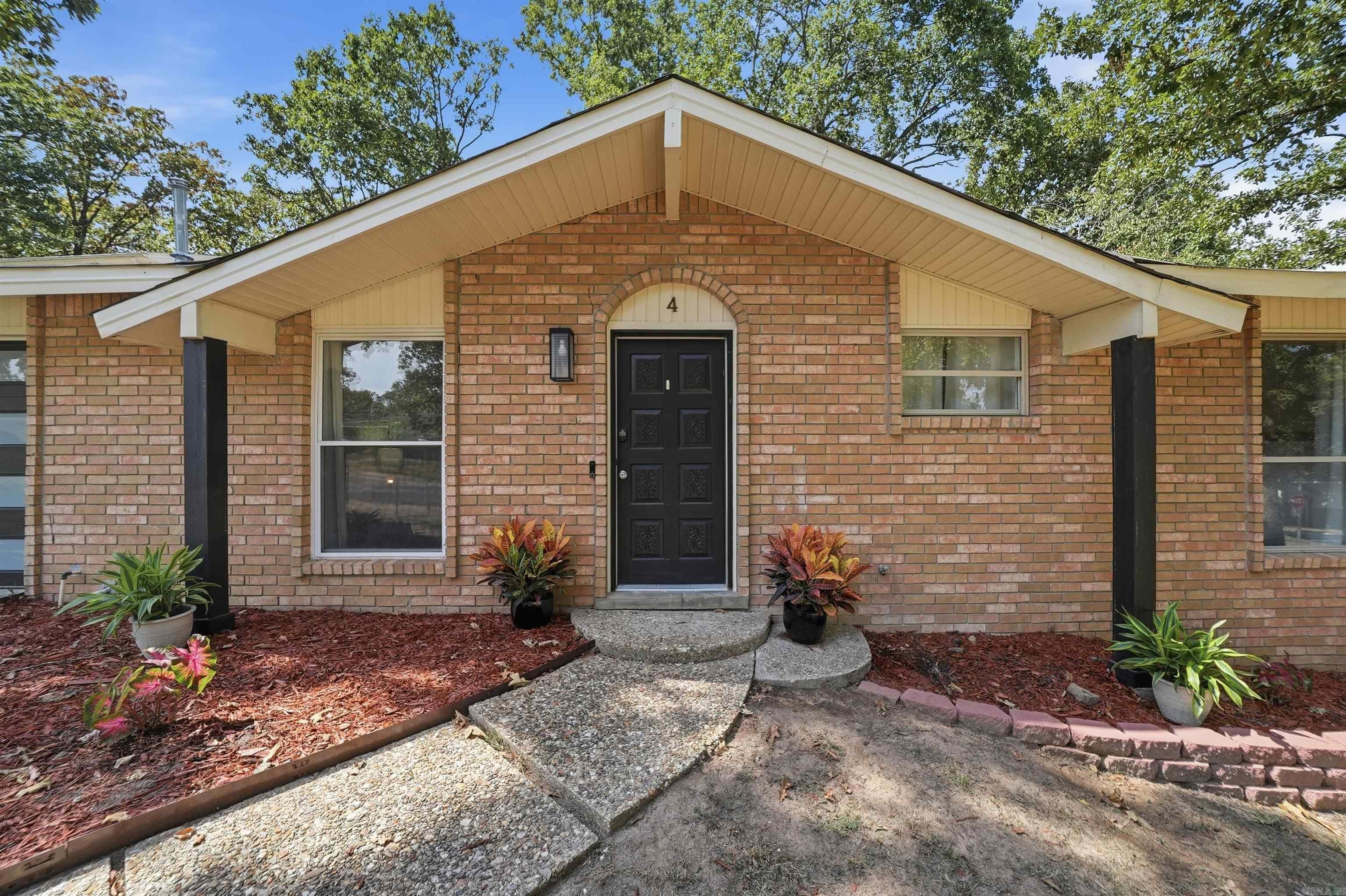 4 Sallisaw Circle — photo