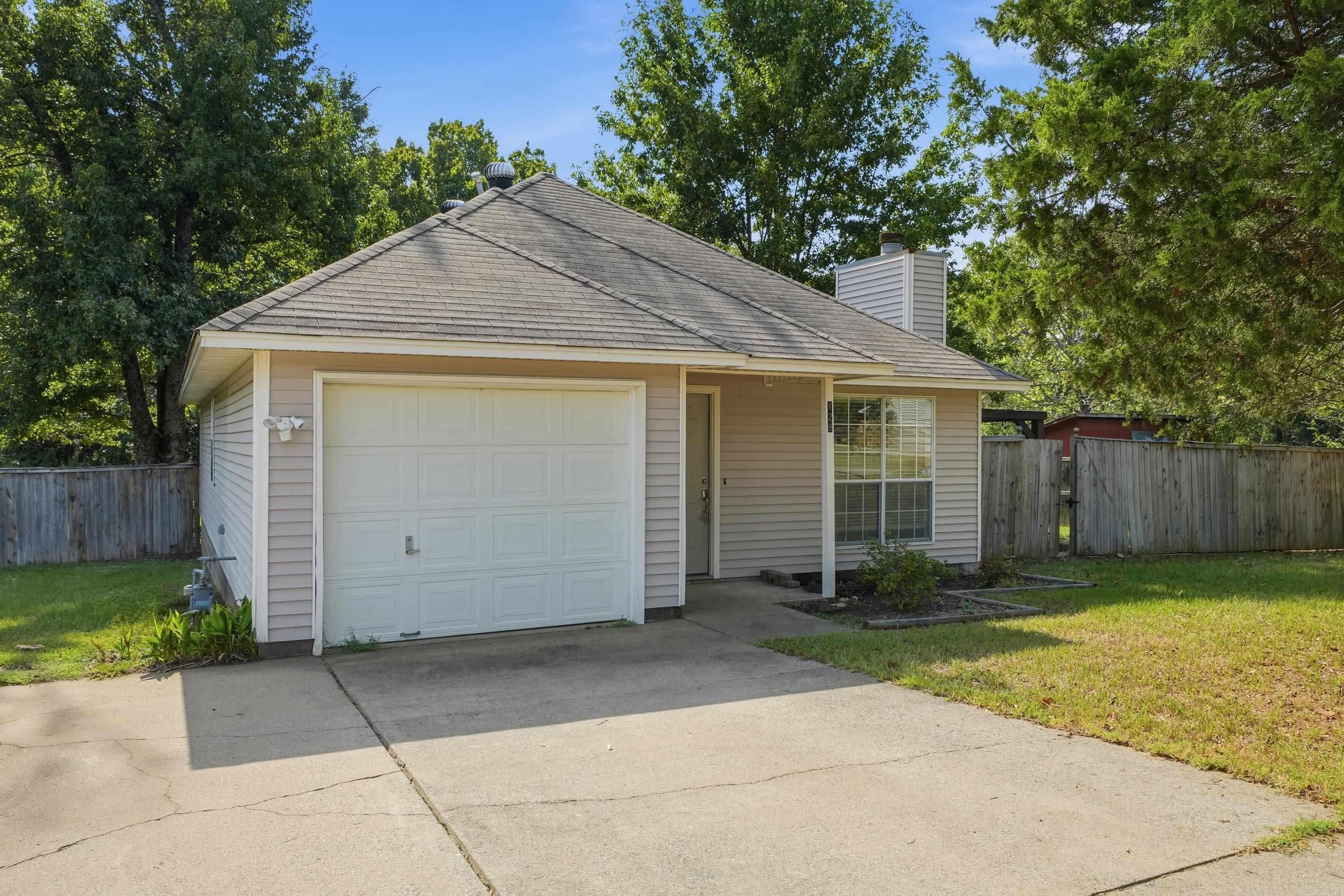 Home in Conway, AR 72034 — photo 3