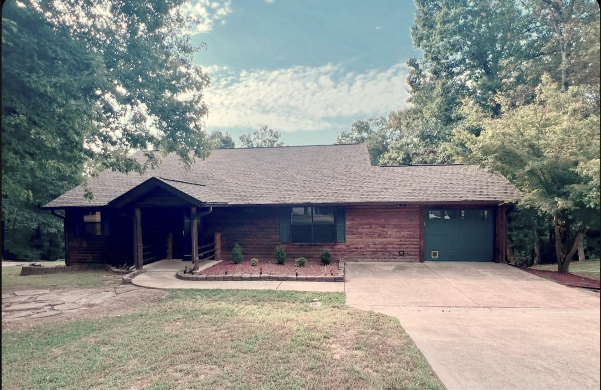 663 Heritage Oaks Drive — photo