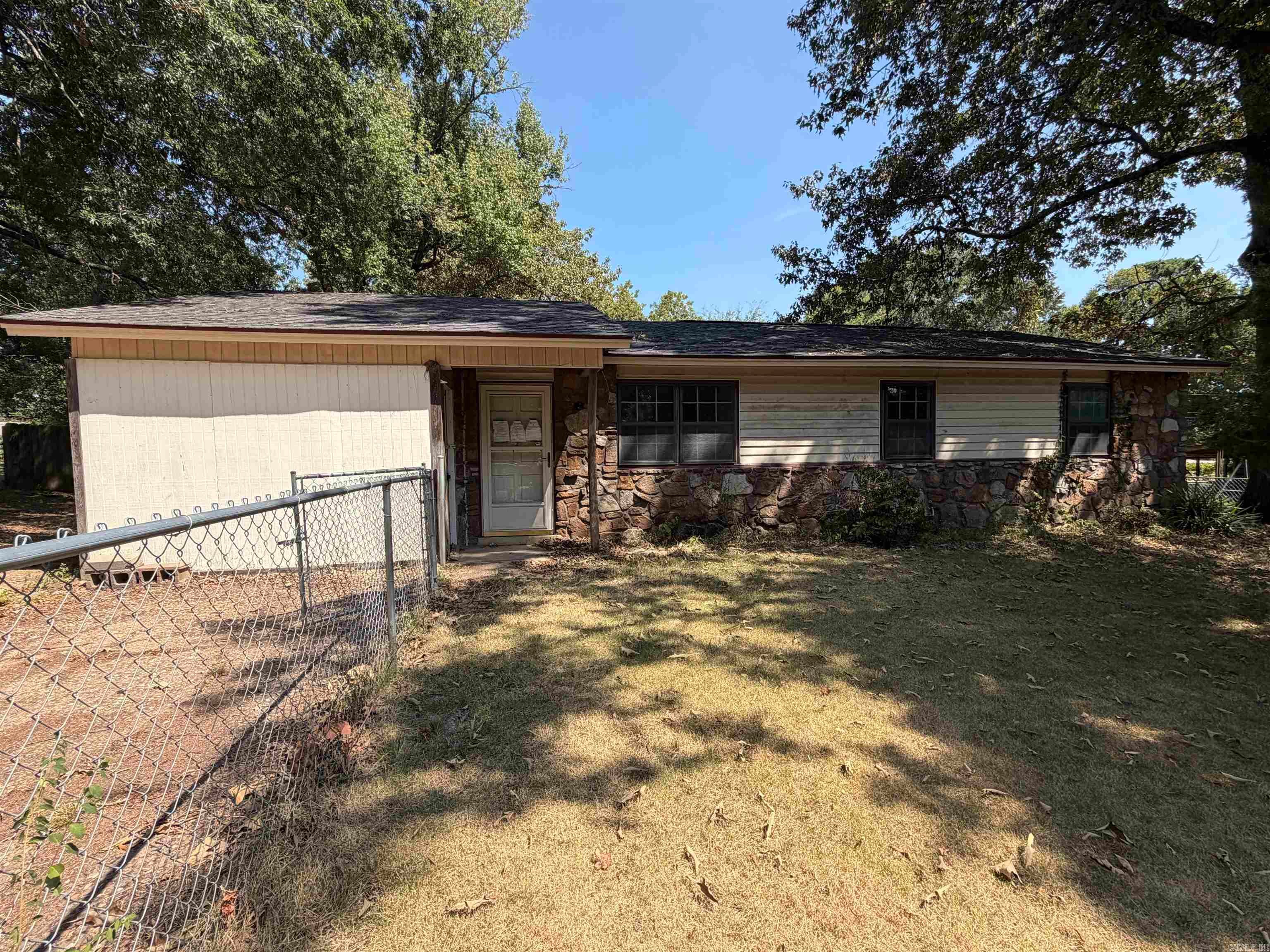 2522 Ward Drive — photo