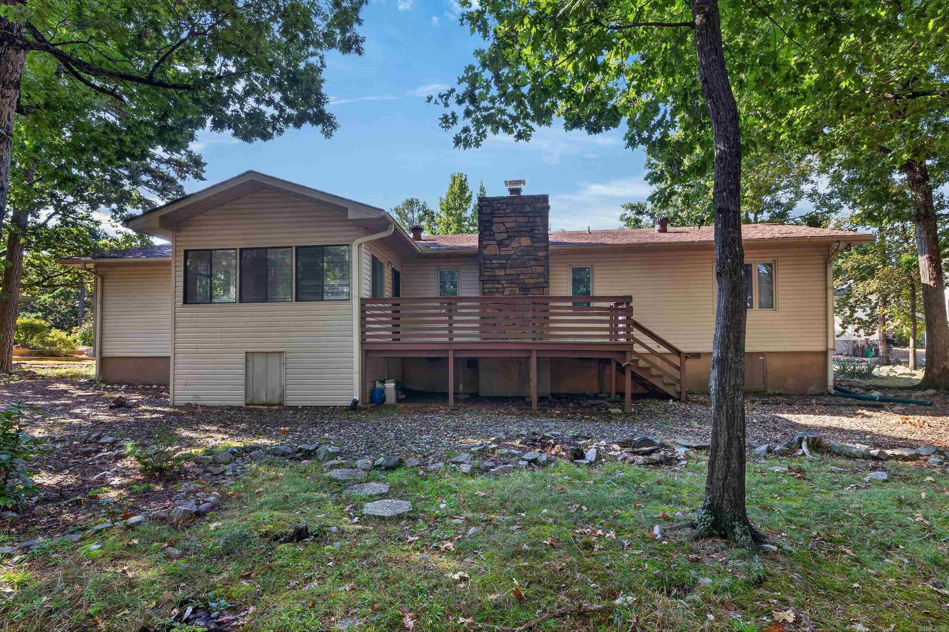 4 Avila Place — photo 2
