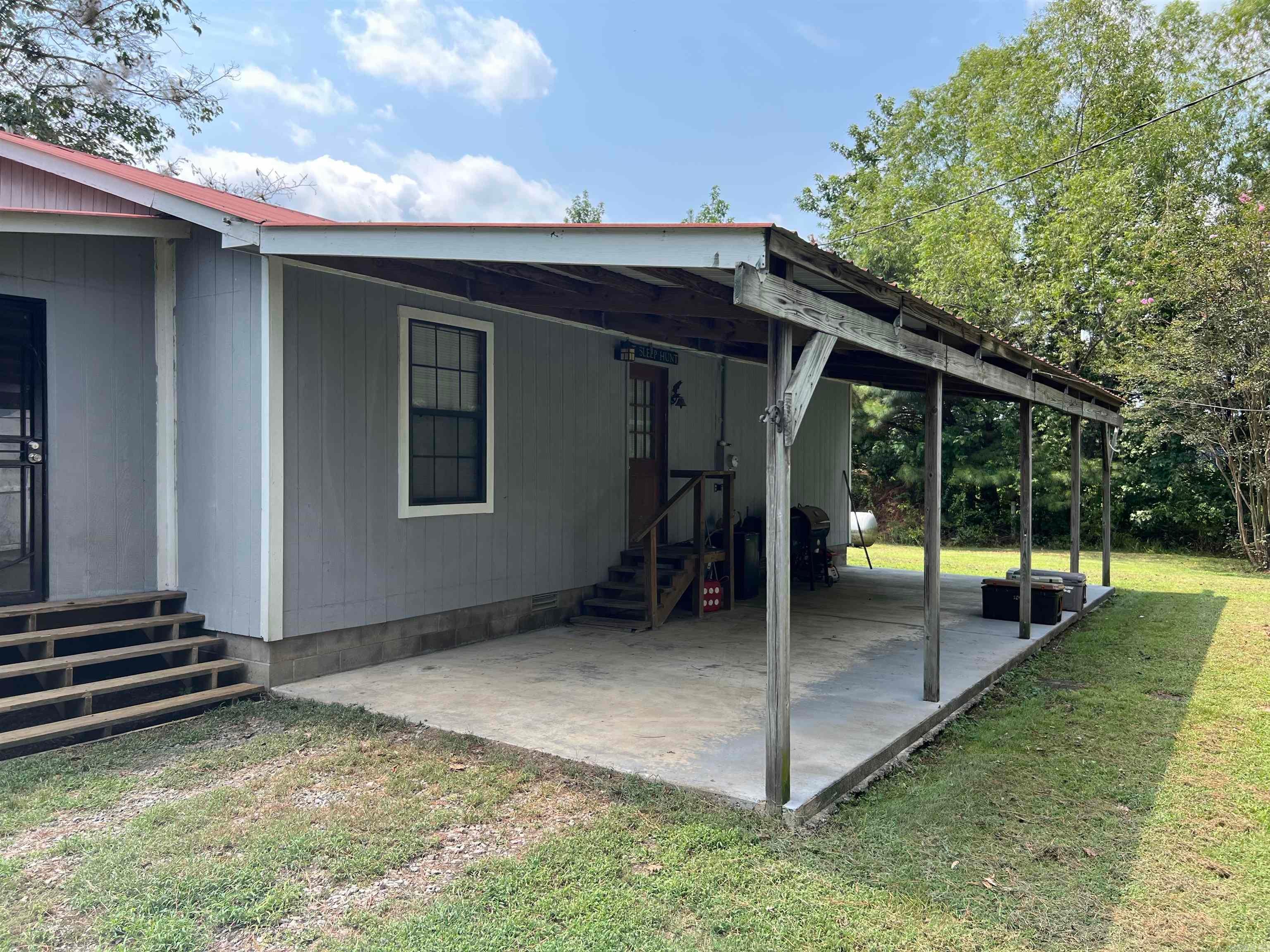 Home in Bald Knob, AR 72010 — photo 3