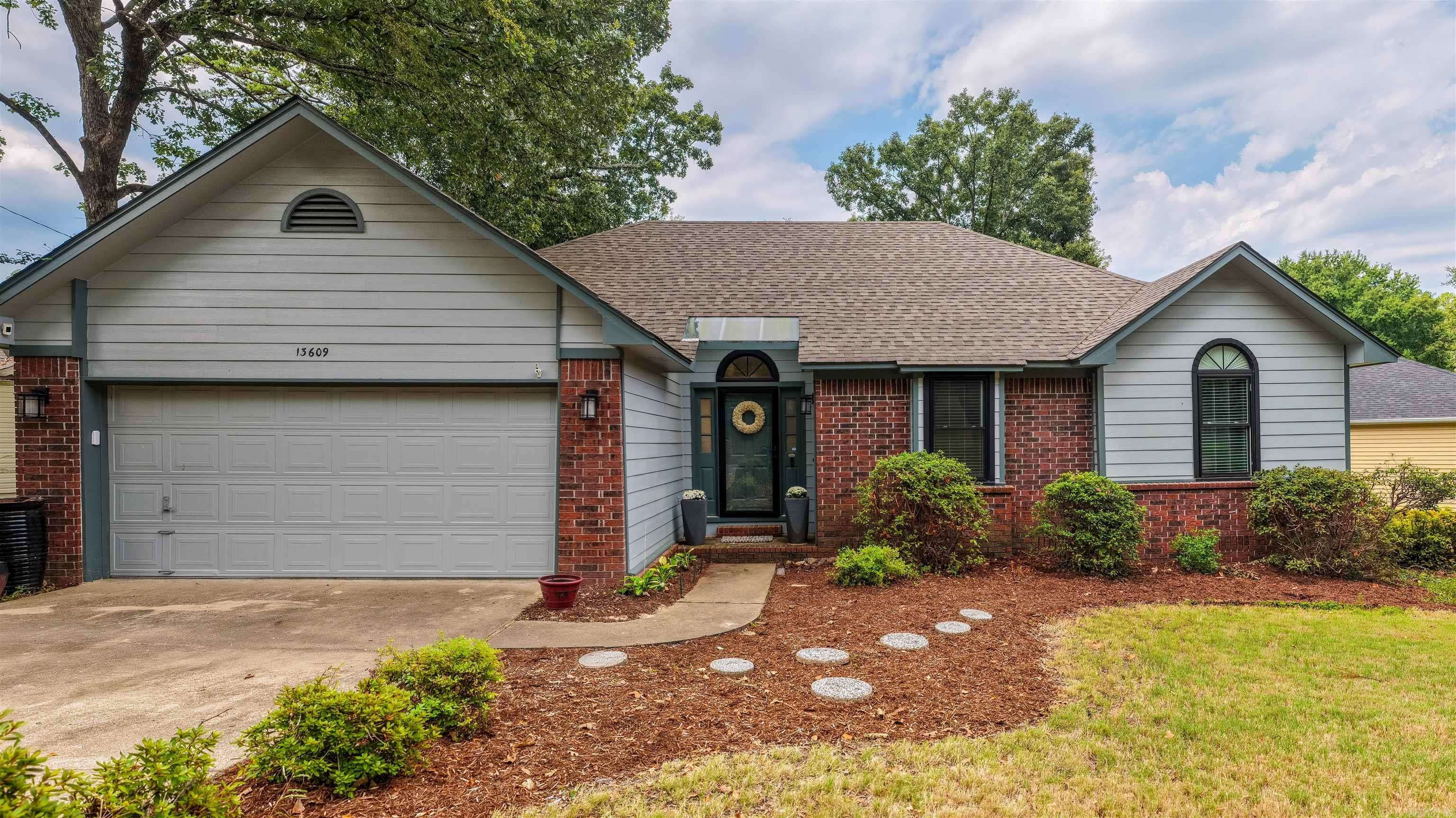 13609 Woodbrook Drive — photo