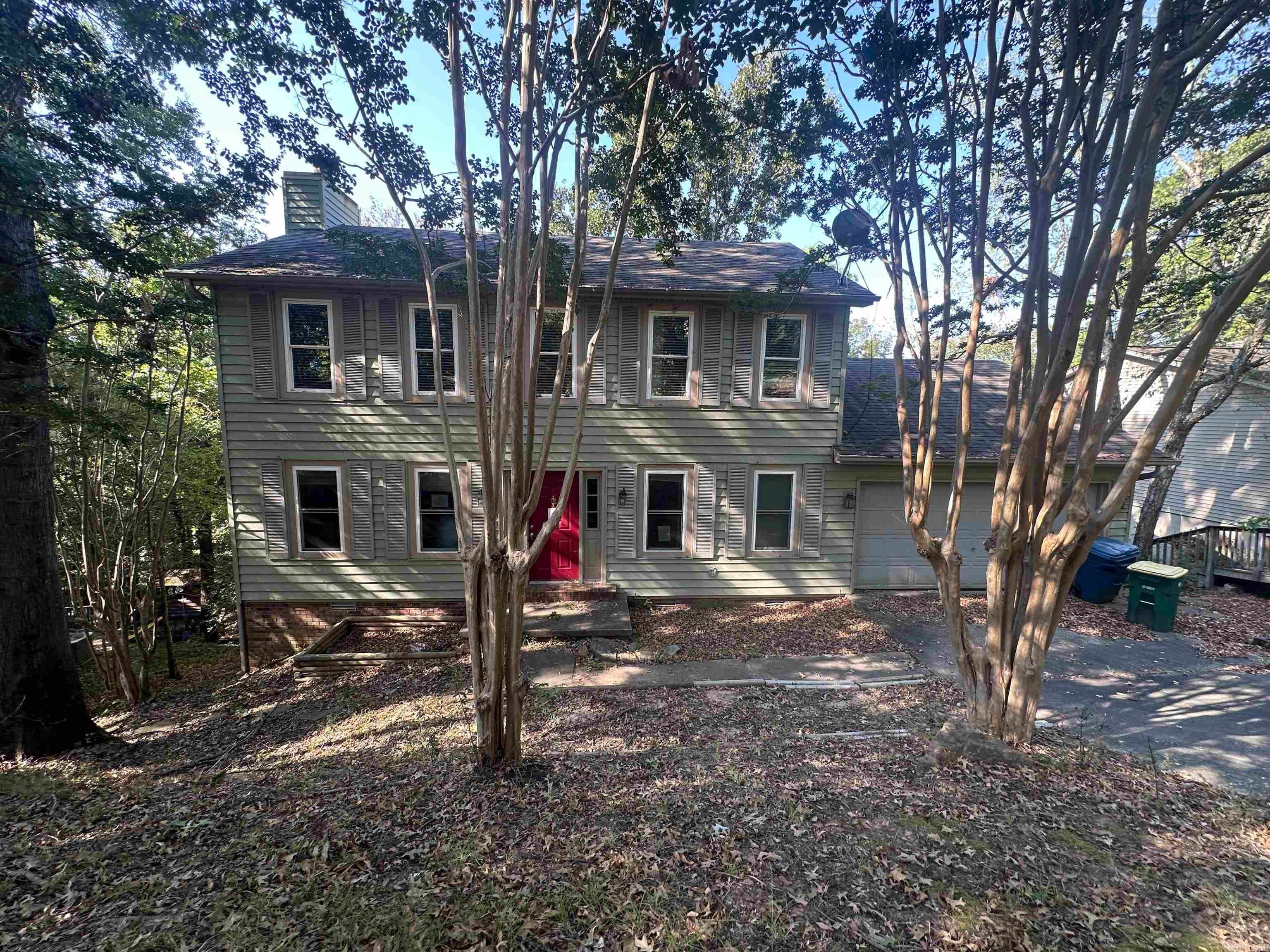 13208 Morrison — photo