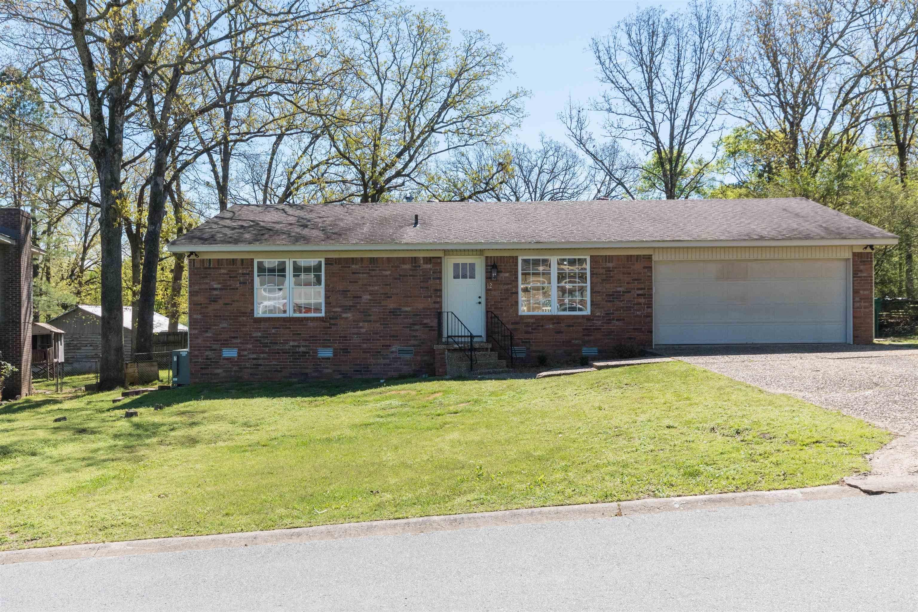12 Lance Drive — photo
