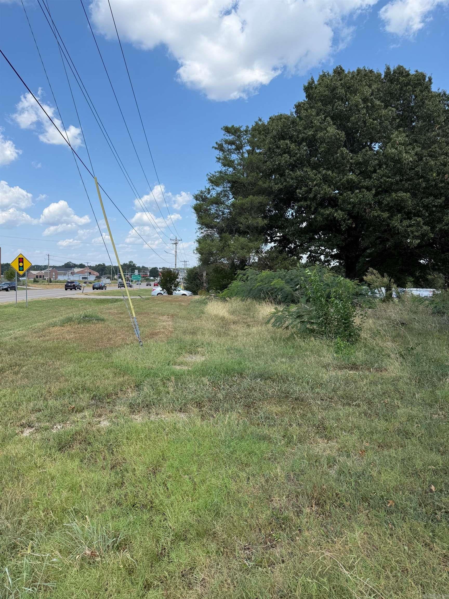 Home in Paragould, AR 72450 — photo 3