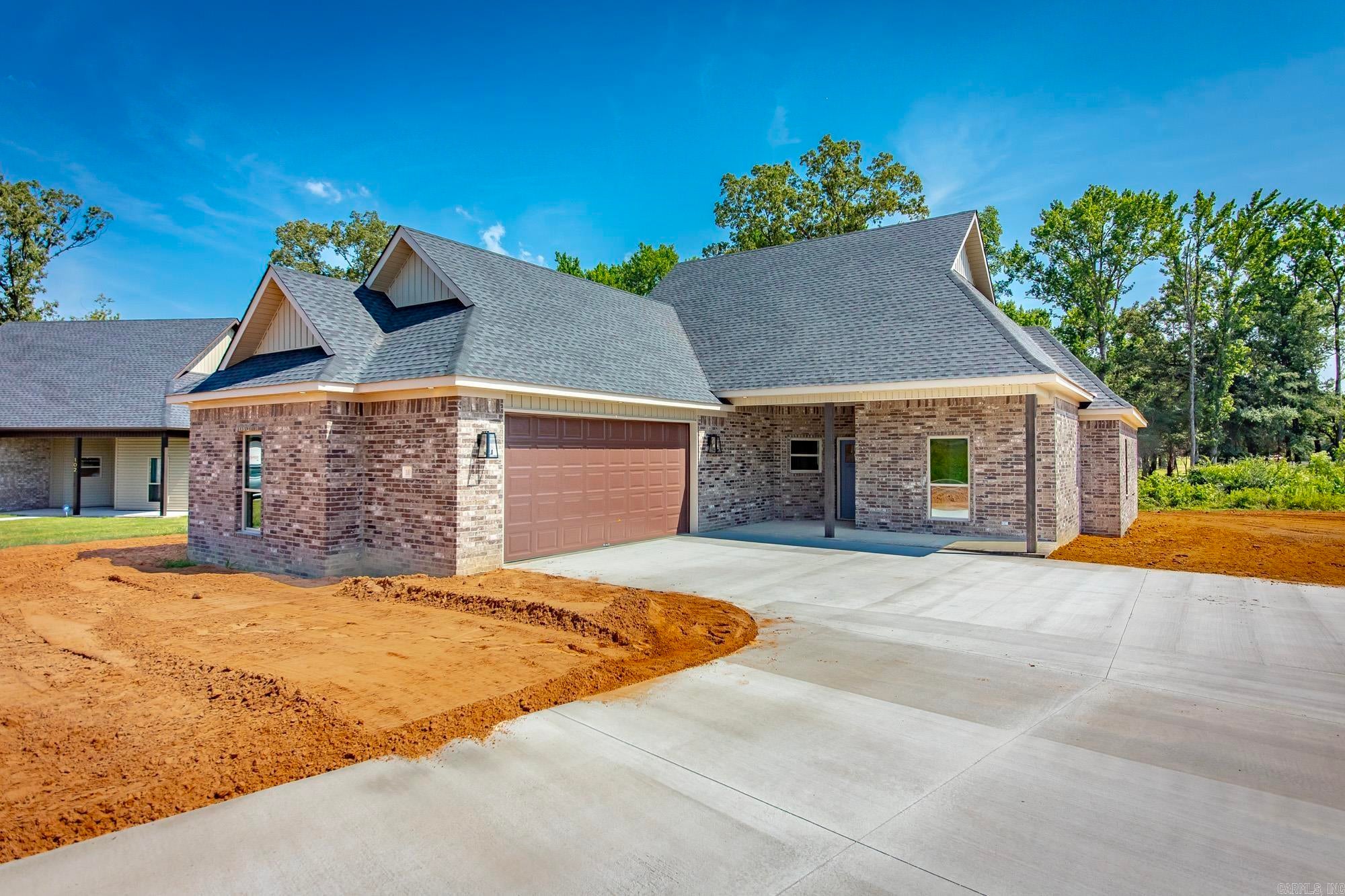 100 Michael Drive — photo