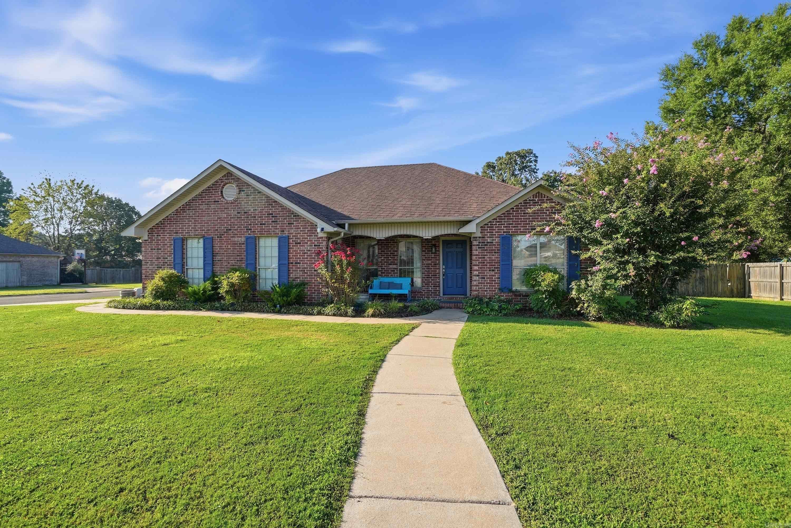 1505 Pinefield Drive — photo