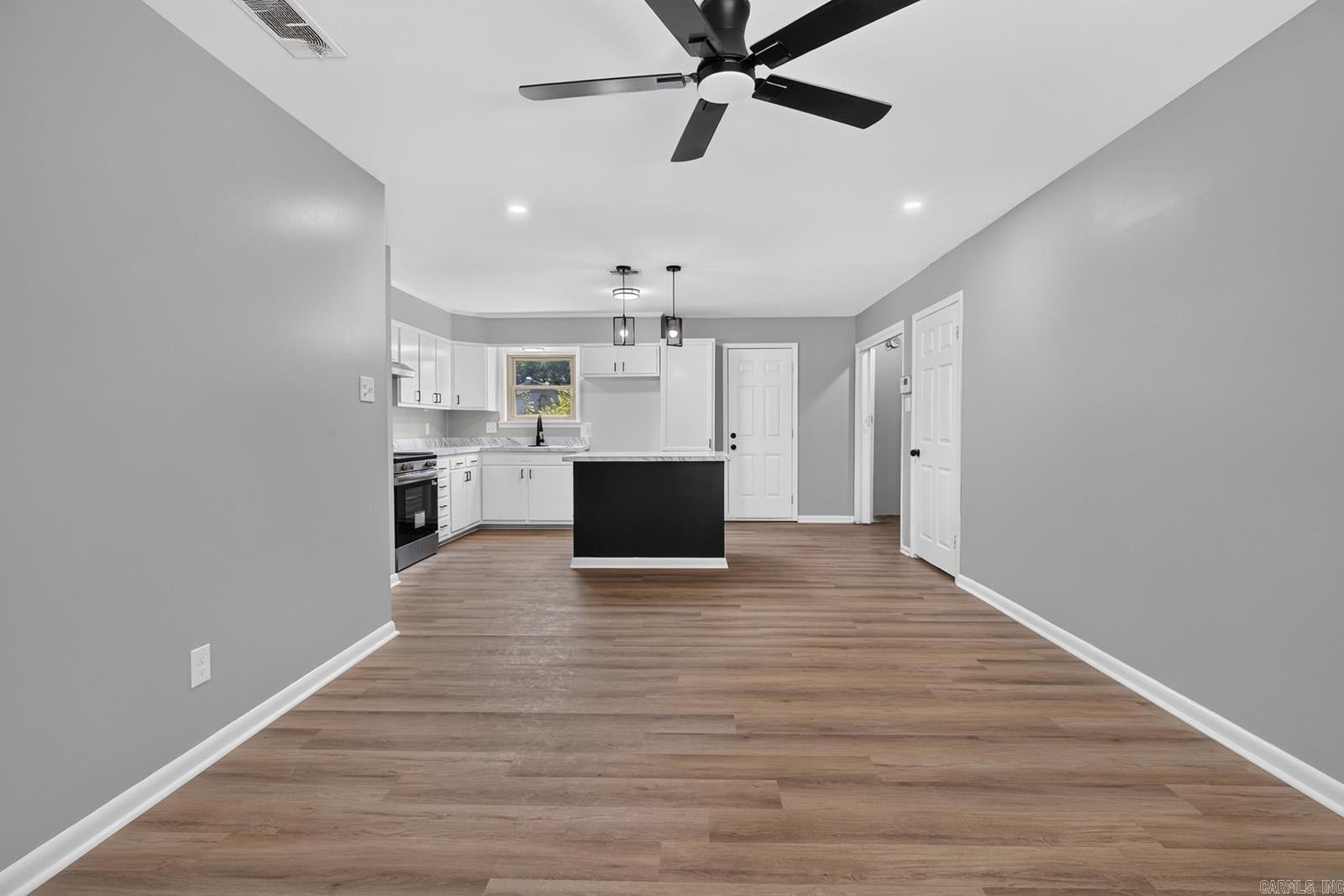 Home in North Little Rock, AR 72117 — photo 3