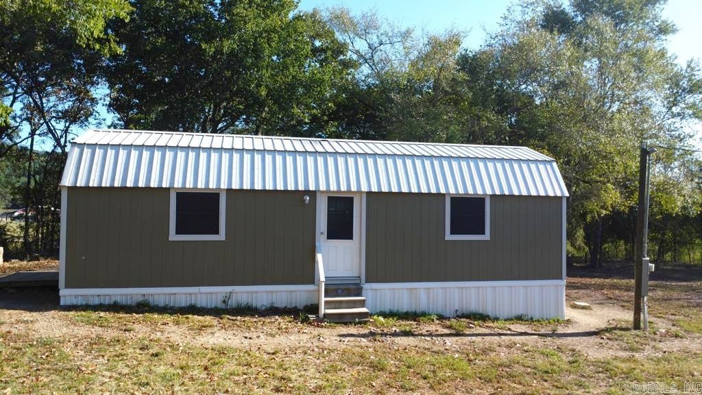 660 Barber Road — photo