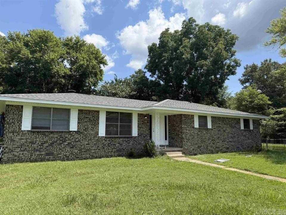 20 Forest Oaks Street — photo