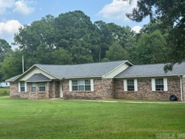 677 Edgewood Drive — photo
