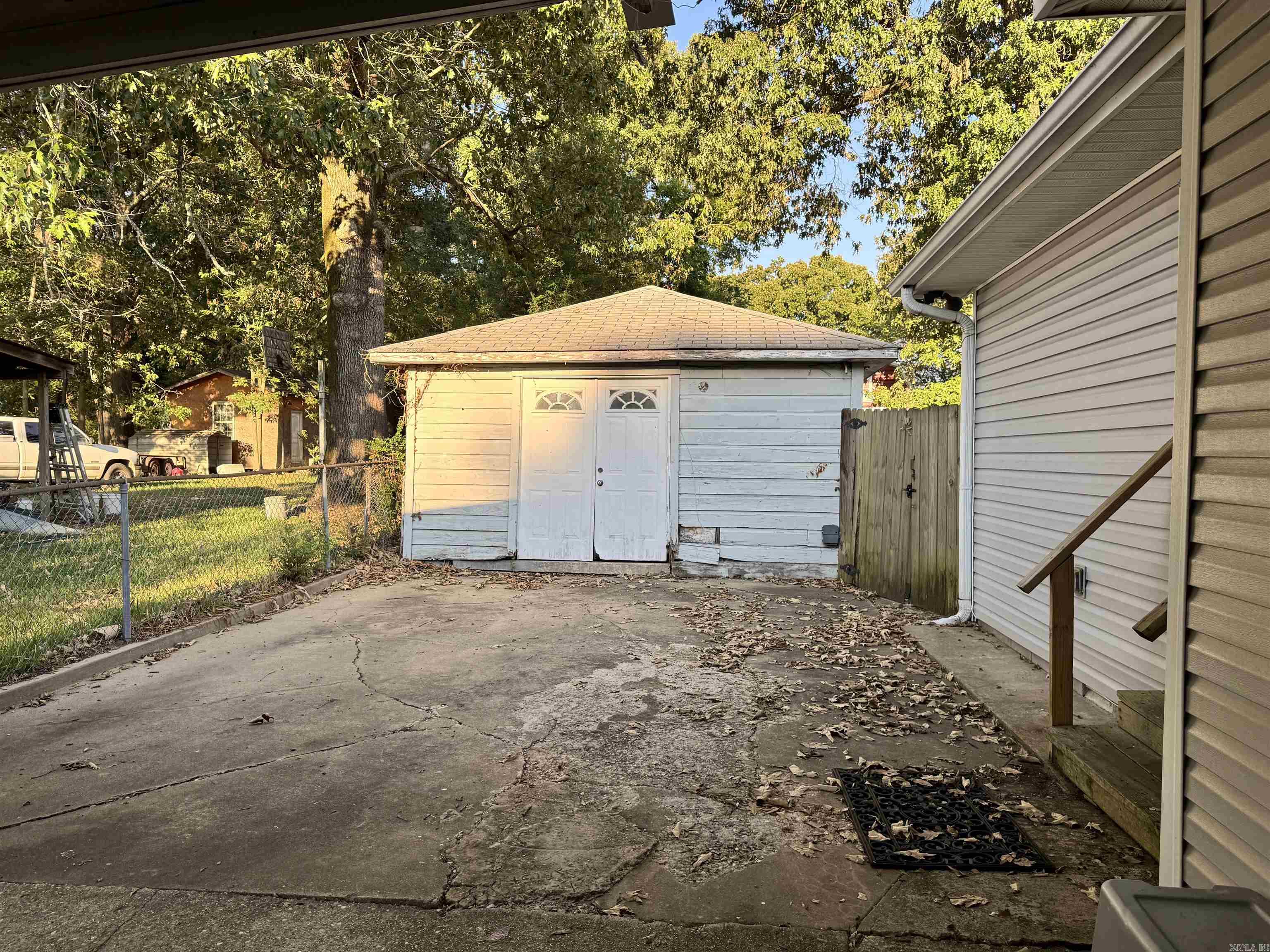 402 S Border, Benton, AR 72015 — photo 2