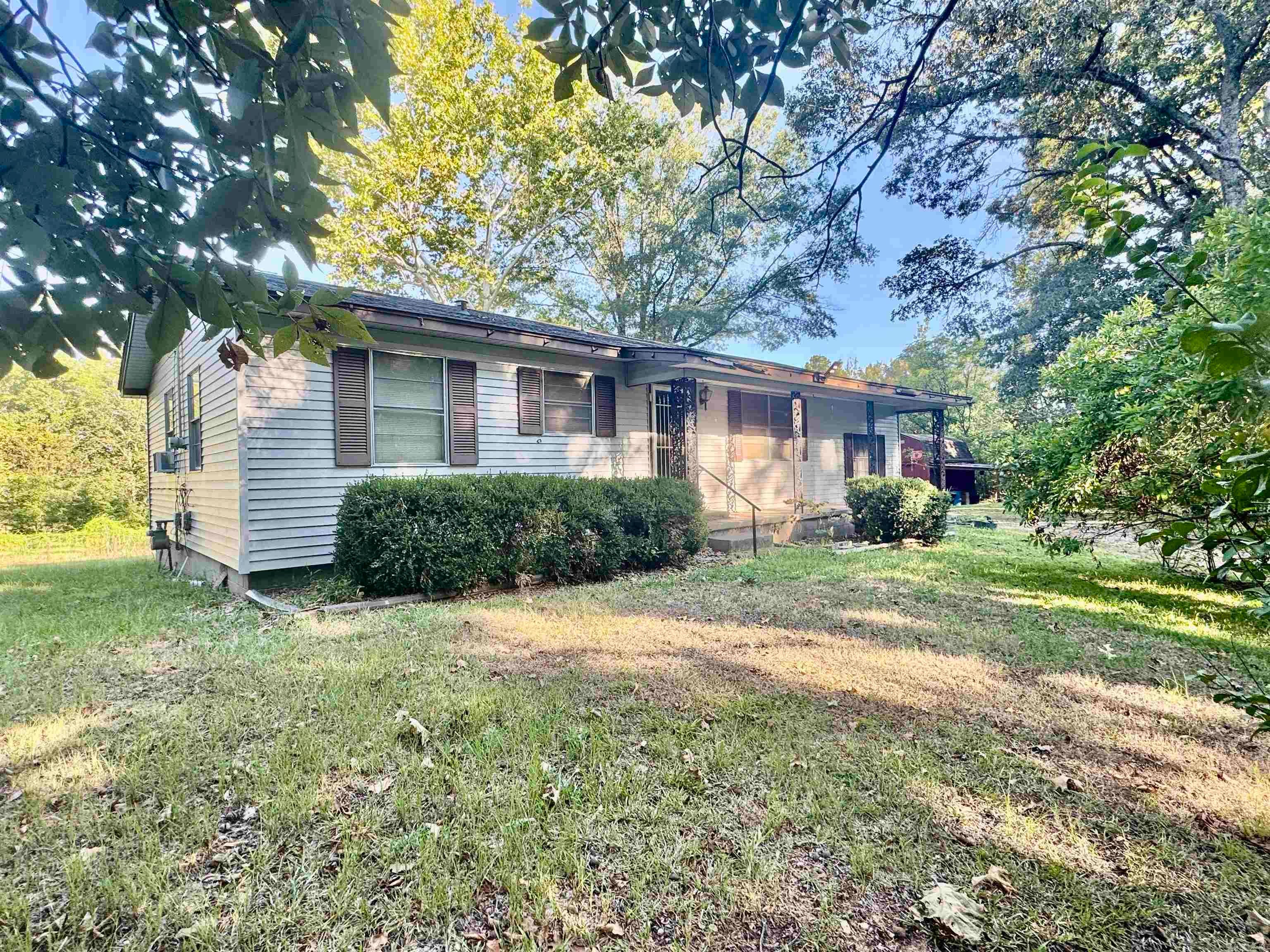 194 Bowen Street — photo