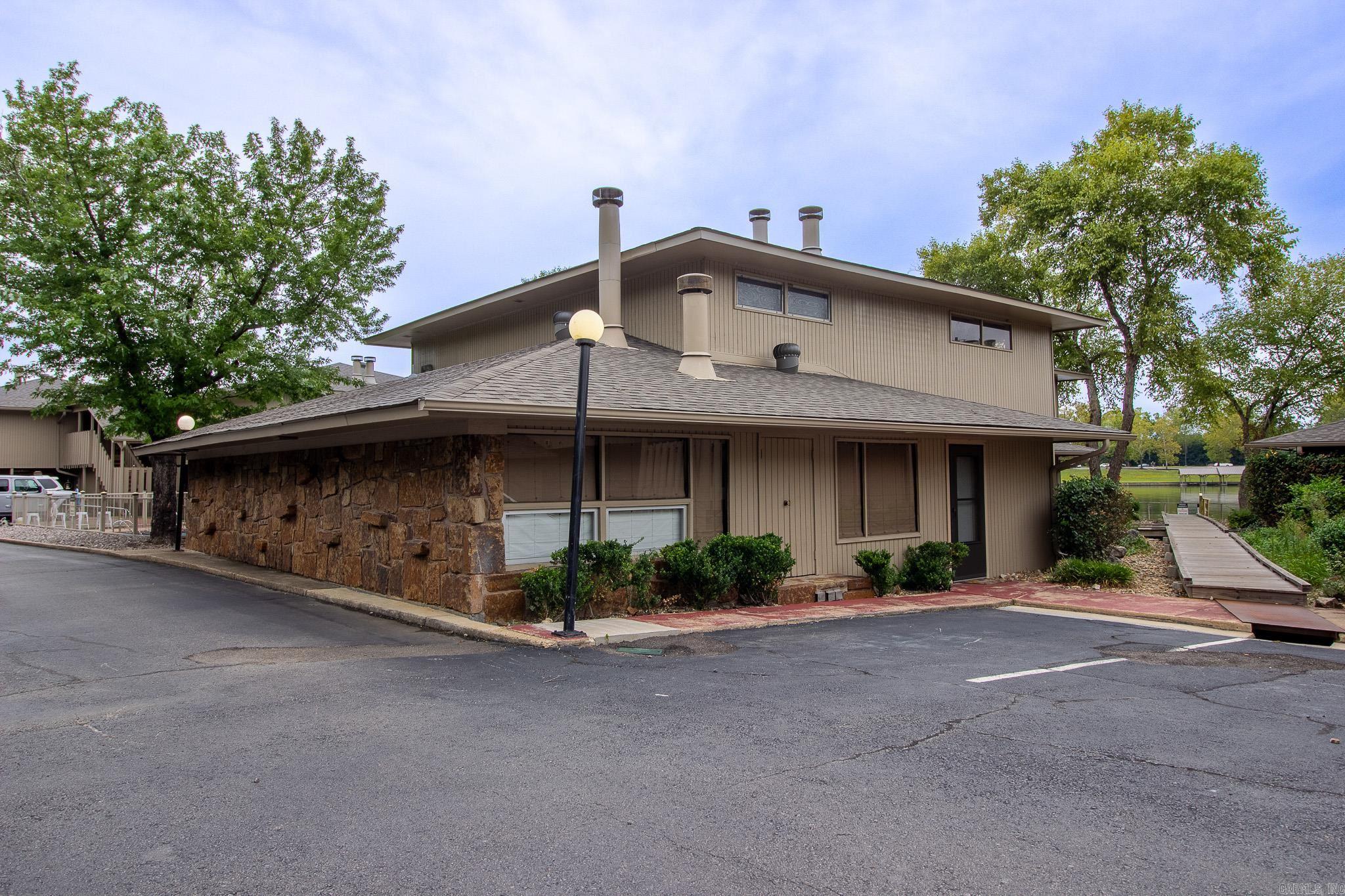 100 Bayou Point B5 — photo