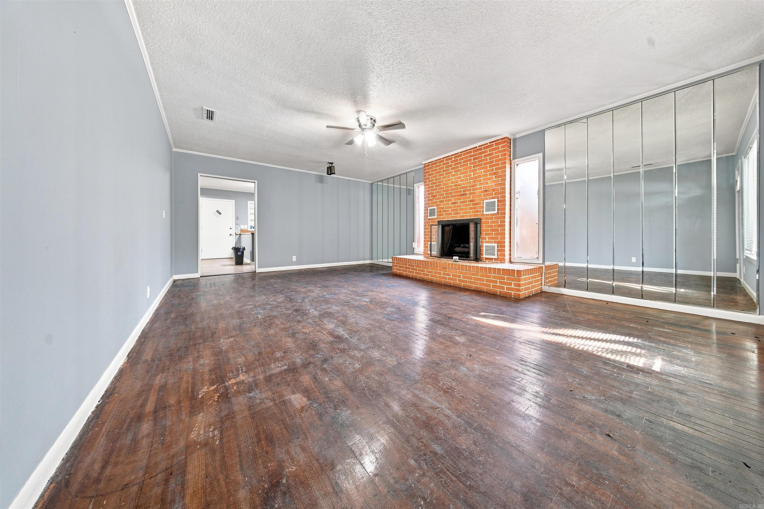 115 Crouch, Benton, AR 72019 — photo 3