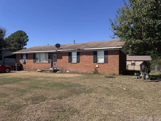 304 S Crossroads Street — photo